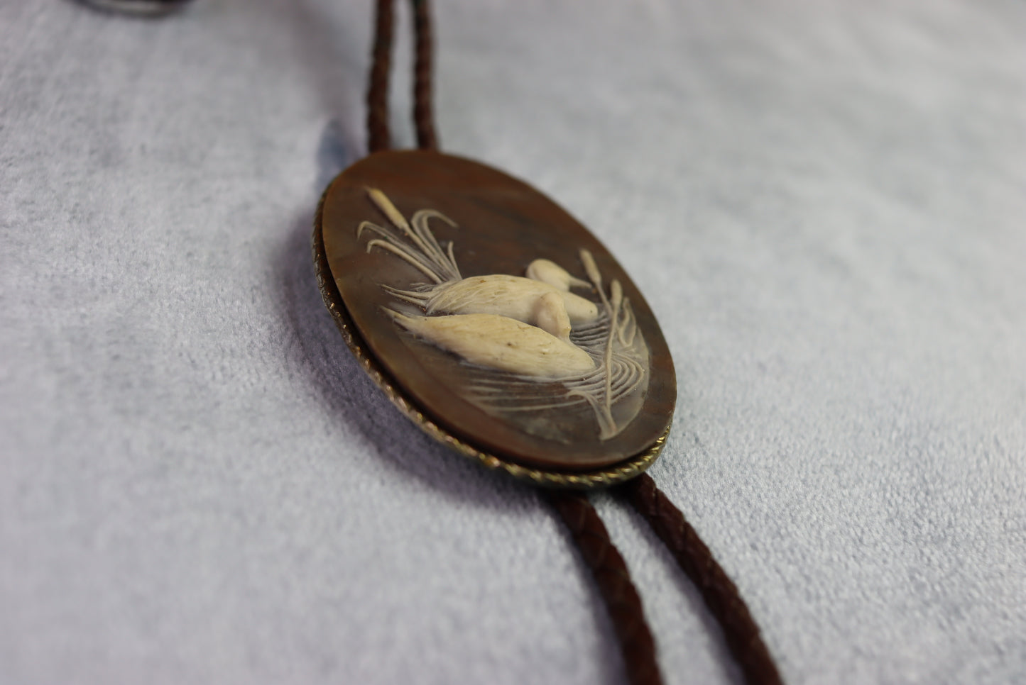 Vintage Large Oval Duck Scene Bolo Western Tie