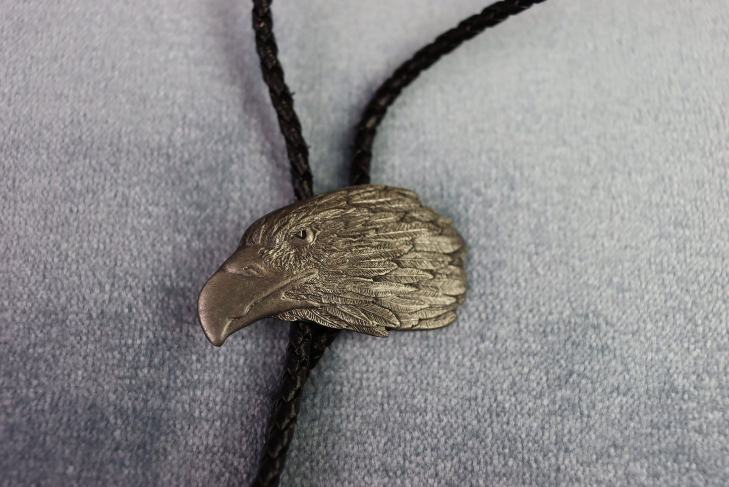 Vintage Eagle Head Bolo Western Tie