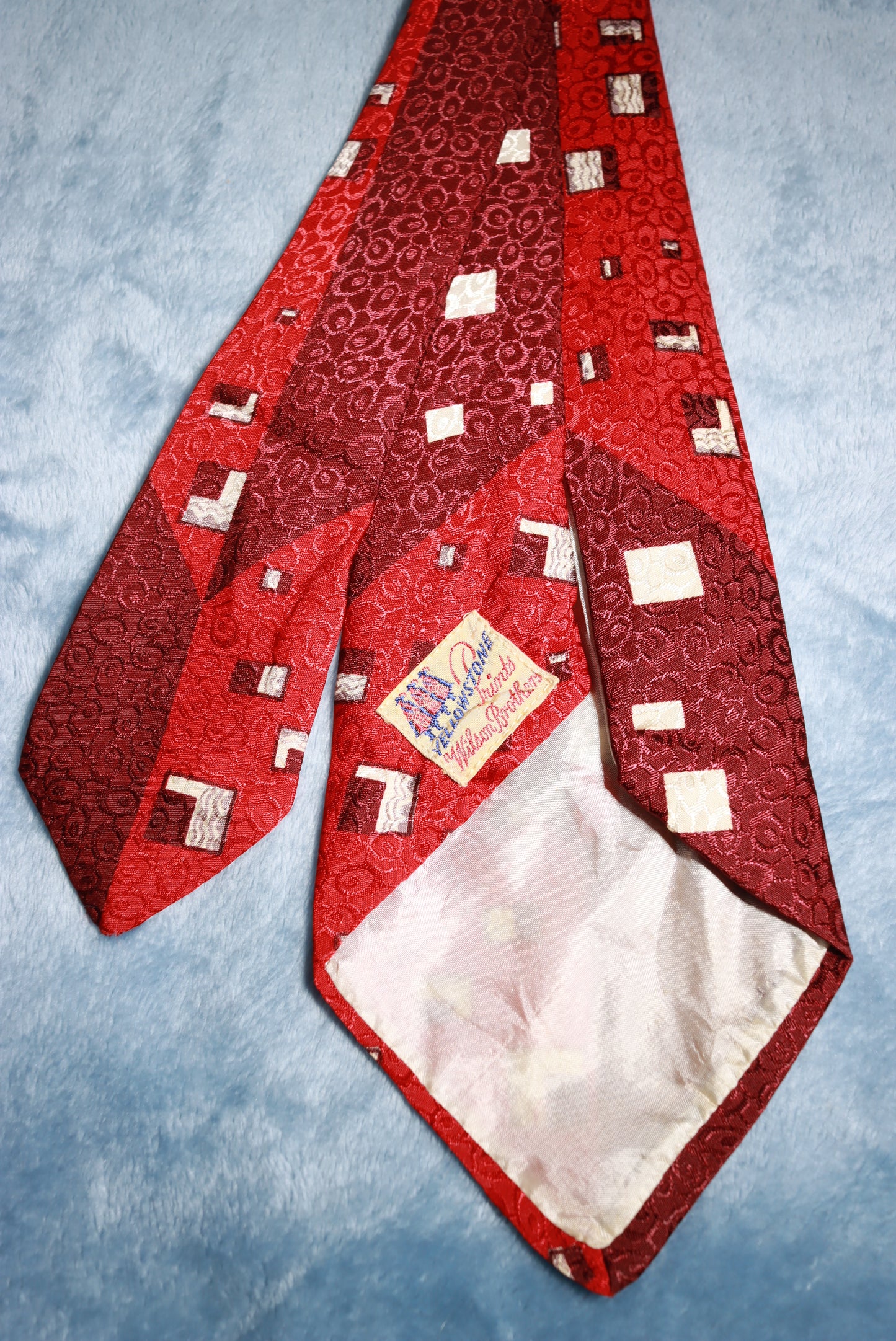 Wilson Brothers Yellowstone Prints Jacquard Abstract Vintage Swing Tie 1940s/50s
