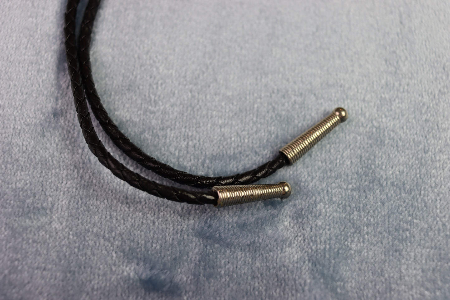 Vintage Silver Metal and Blue Stone Oval Bolo Western Tie