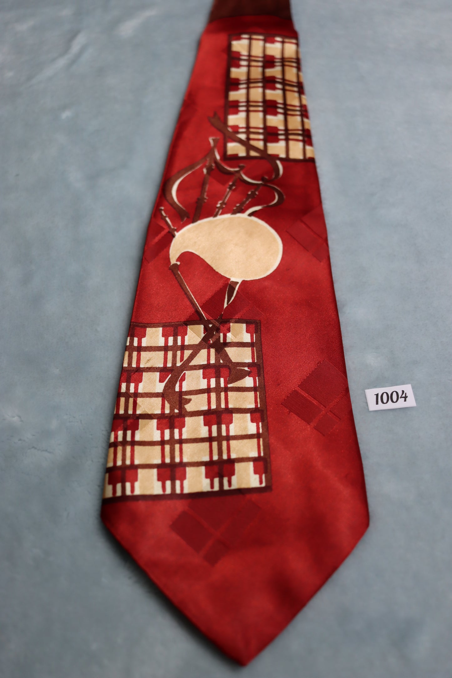 Vintage Burgundy 1950s Bagpipe Swing Tie
