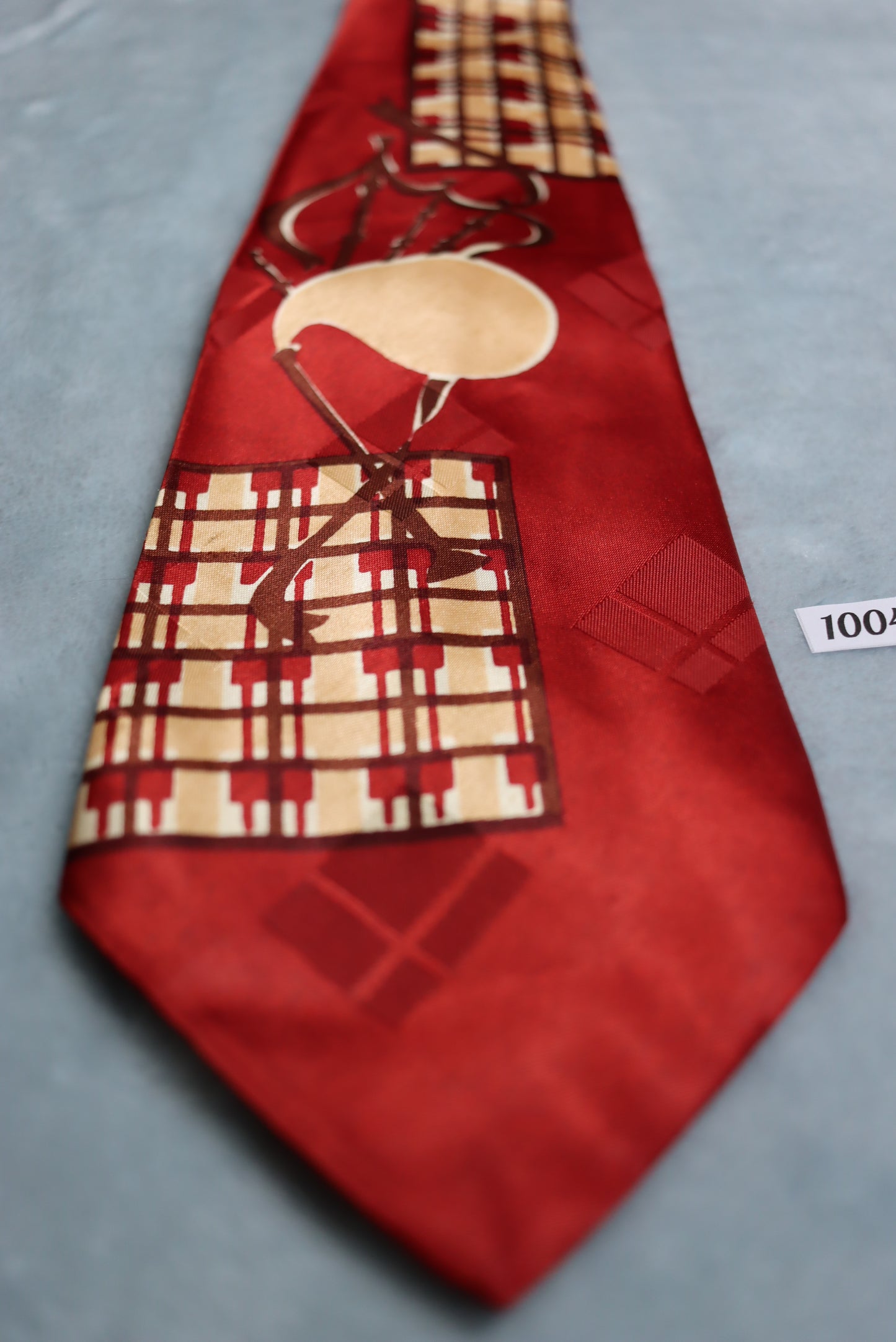 Vintage Burgundy 1950s Bagpipe Swing Tie