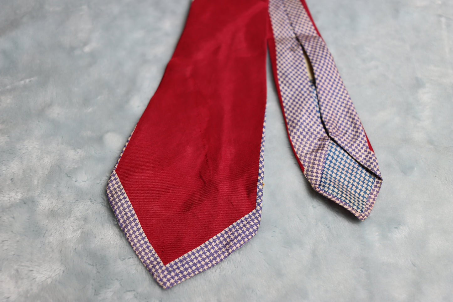 Vintage 1940s/50s Beau Brummell Red with Blue White Check Swing Tie