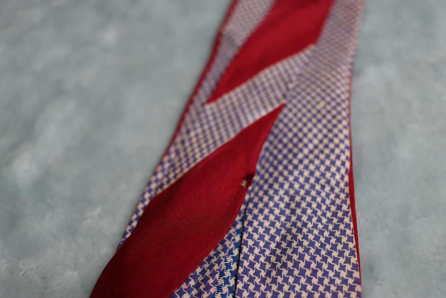Vintage 1940s/50s Beau Brummell Red with Blue White Check Swing Tie