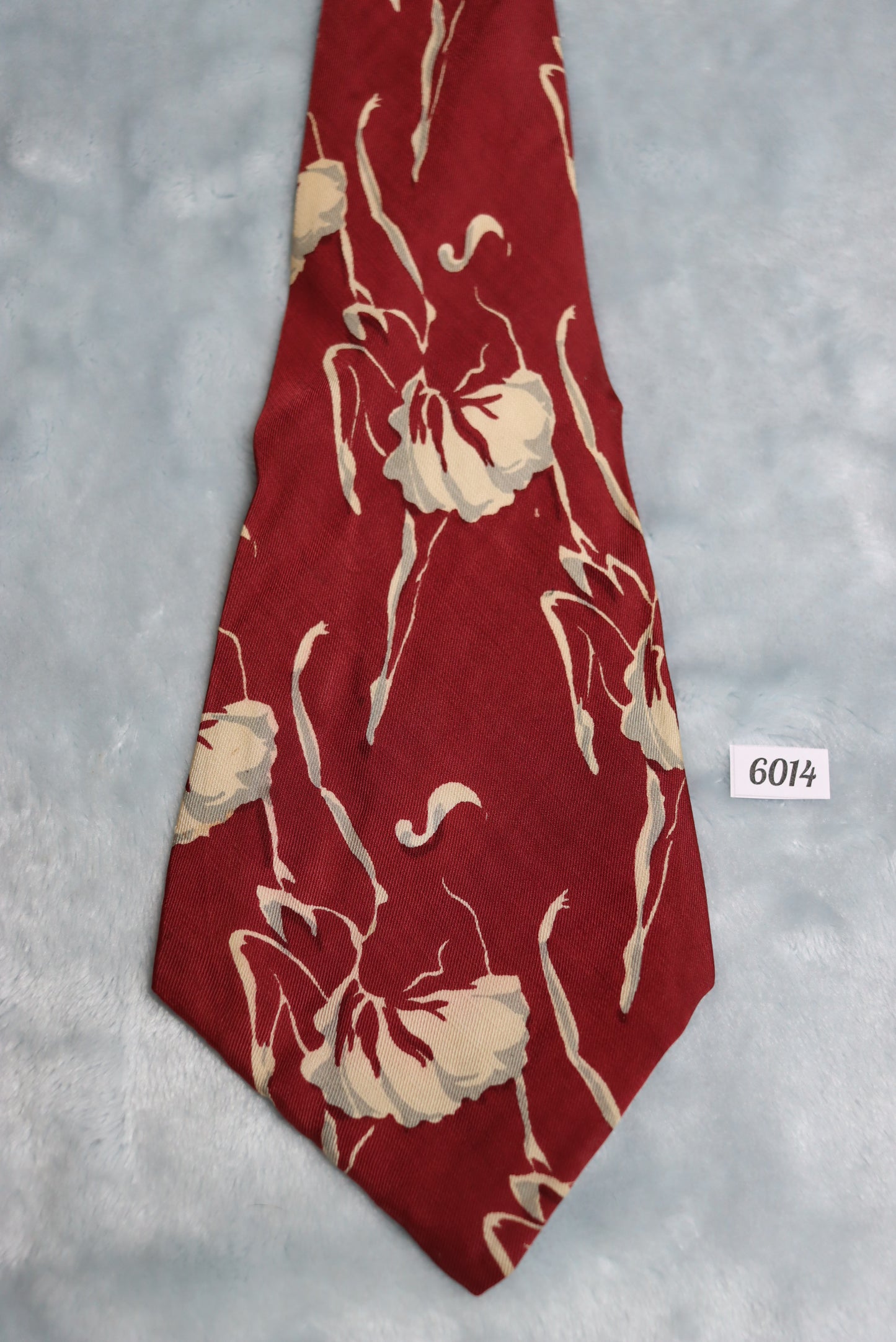 Vintage 1930s/40s brown Floral Design Swing Tie