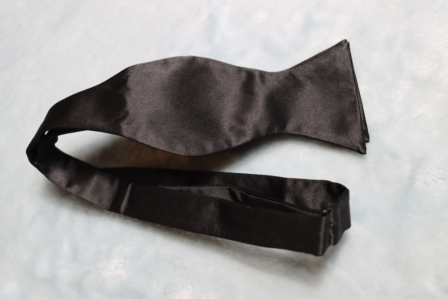 Black Satin Traditional Thistle Bow Tie
