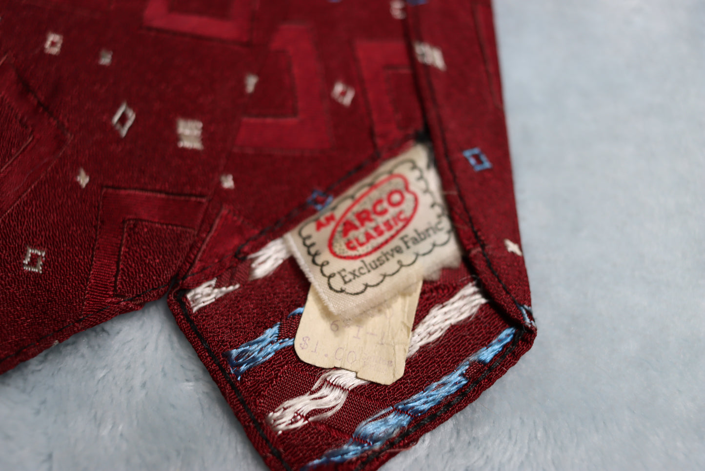 Vintage 1930s/40s Argo Classic Claret Diamonds Swing Tie