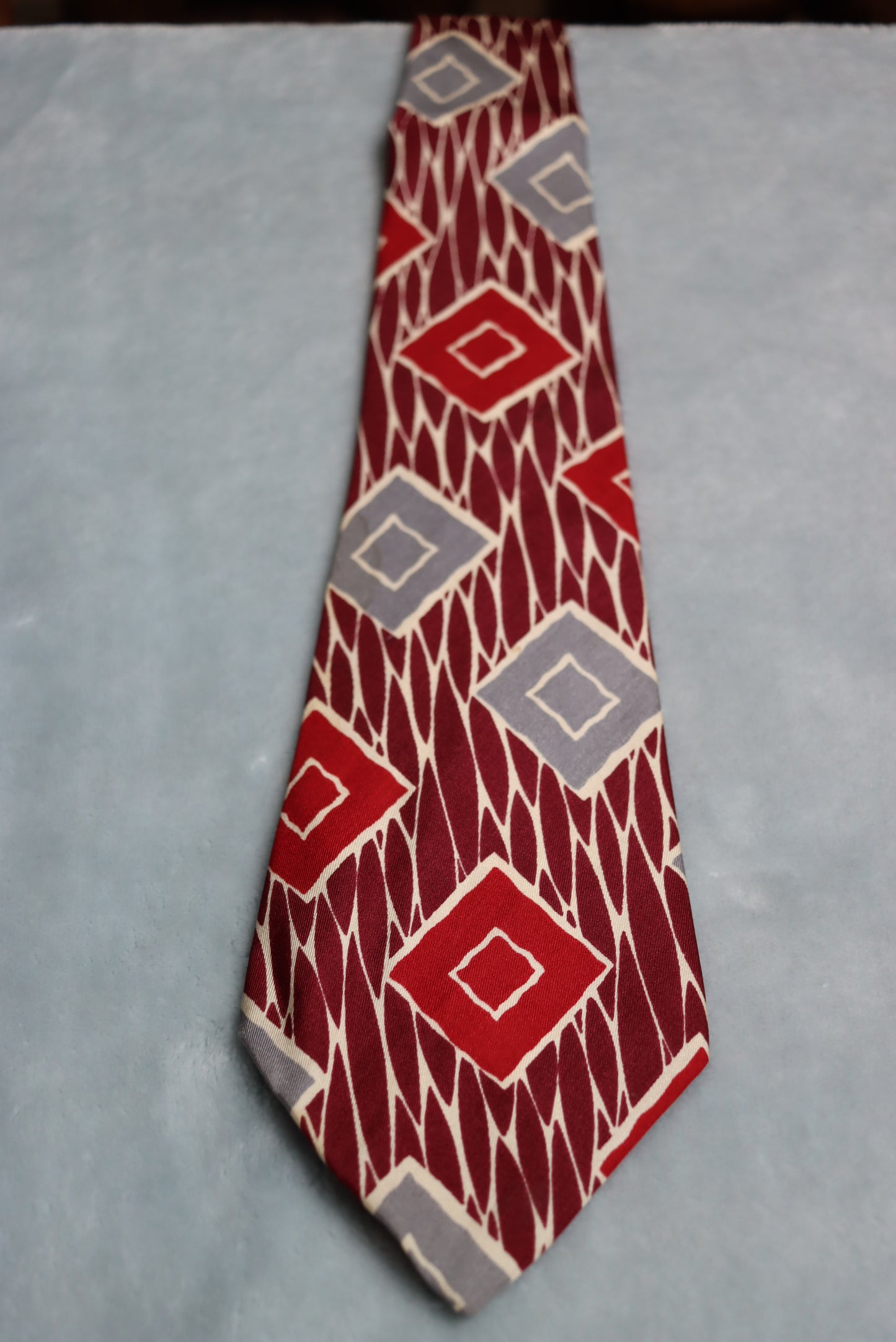 Vintage All Silk Lipman Wolfe & Co. 1940s/50s Swing Tie