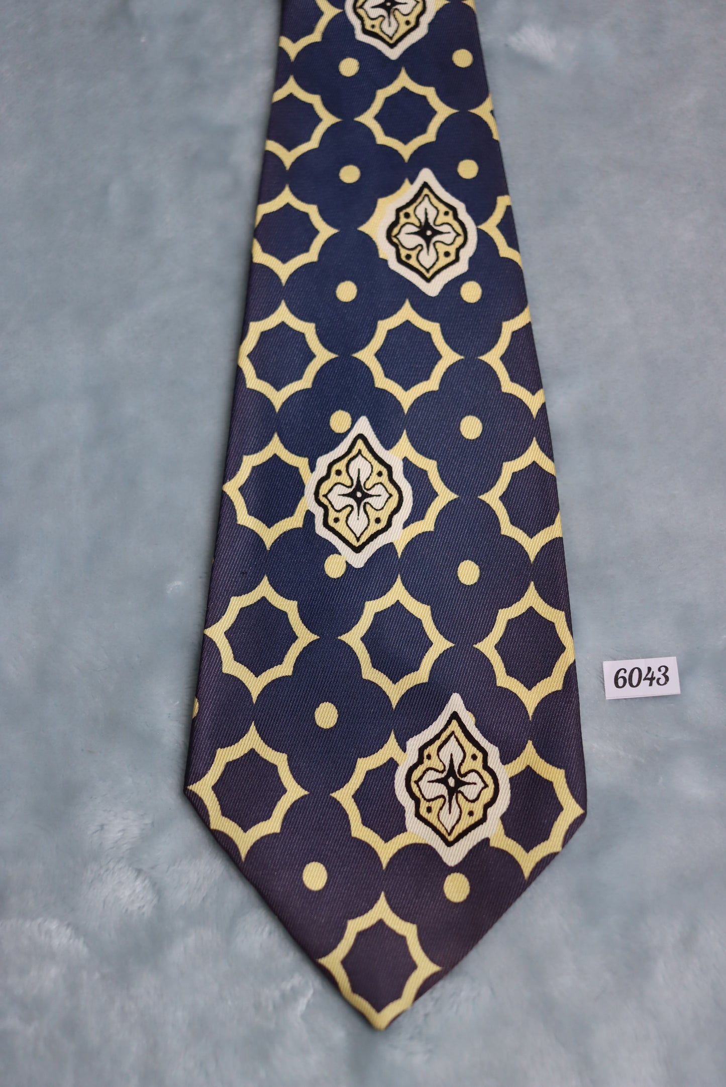 Vintage Blue and Creams Modern Manufacture 1950s/60s Swing Tie