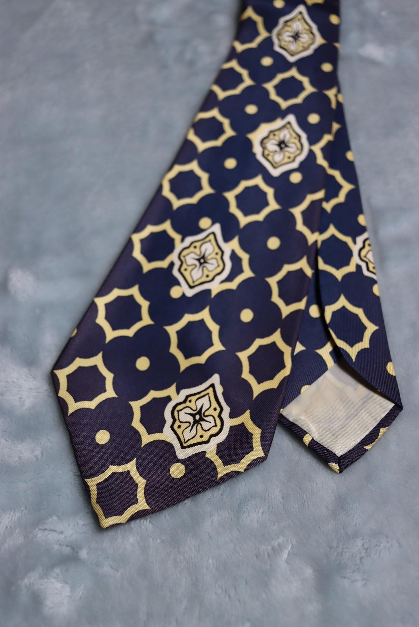 Vintage Blue and Creams Modern Manufacture 1950s/60s Swing Tie