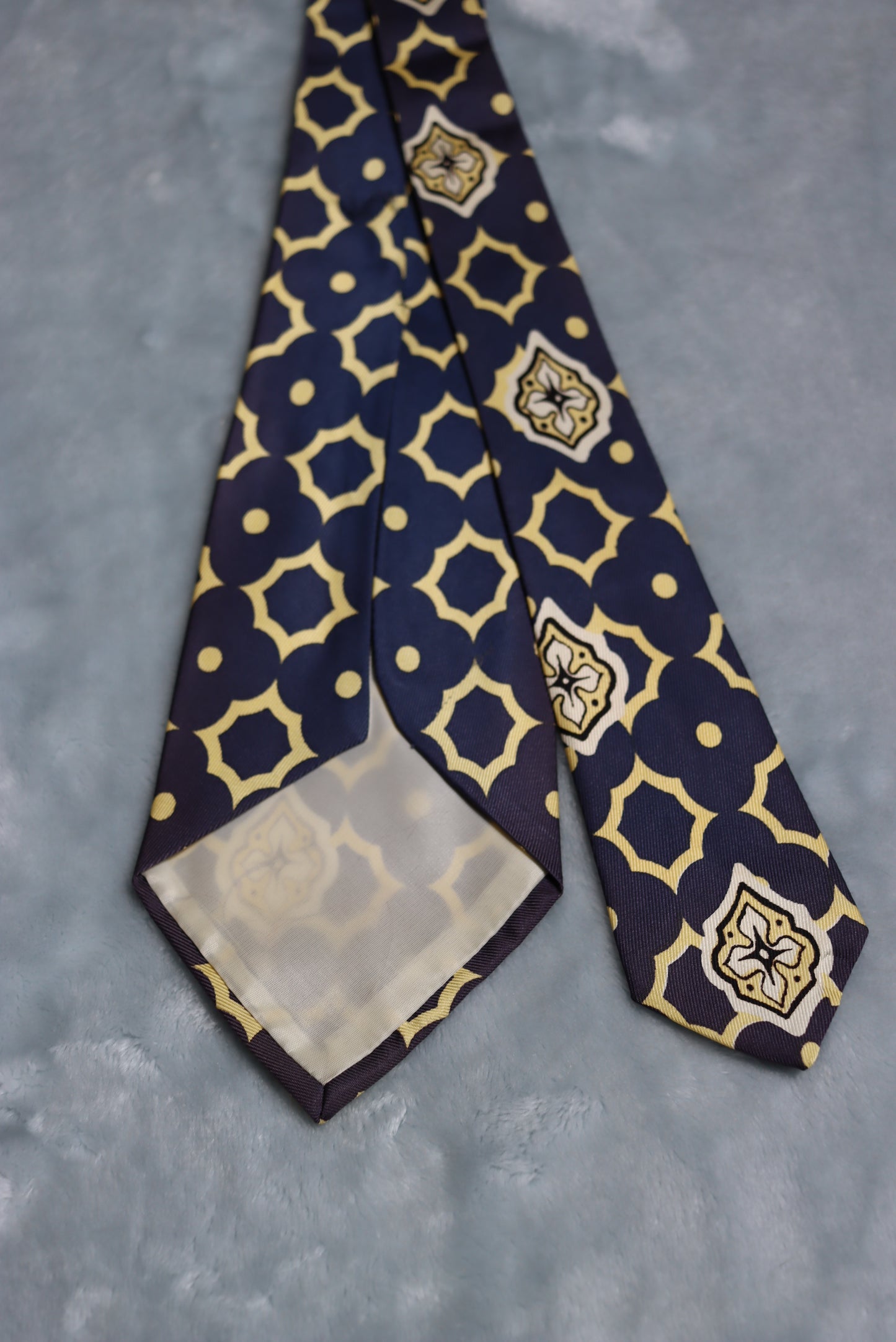 Vintage Blue and Creams Modern Manufacture 1950s/60s Swing Tie