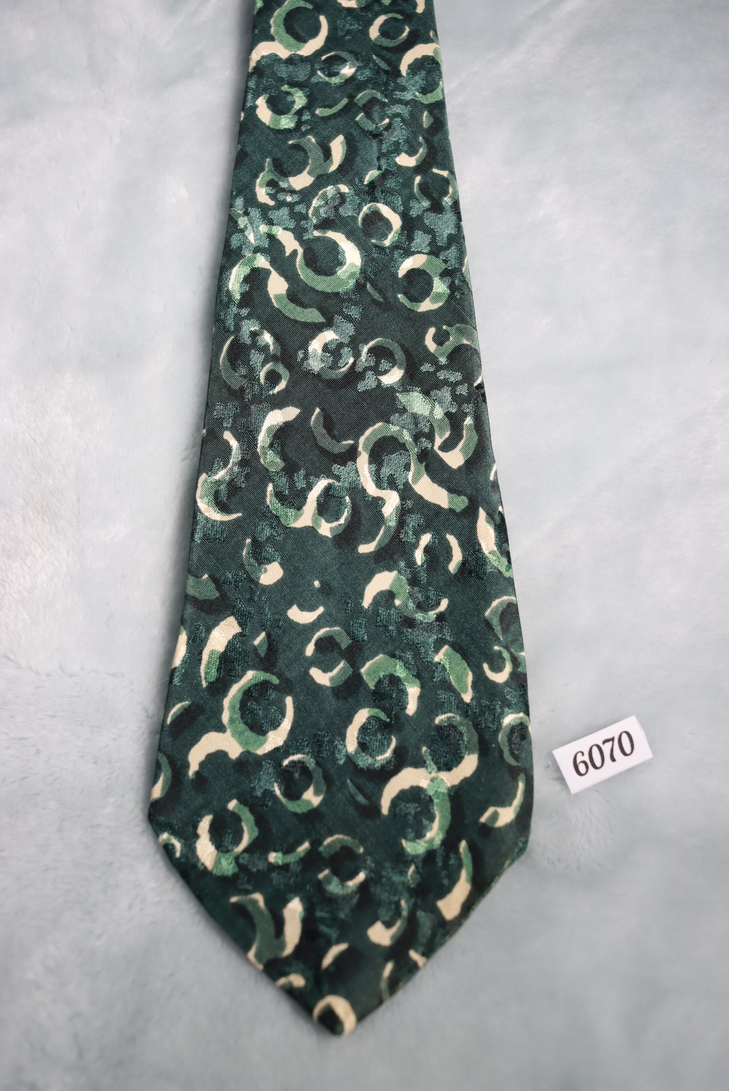 Vintage Green Hand Tailored Rose Department Store Tie 1940s/50s