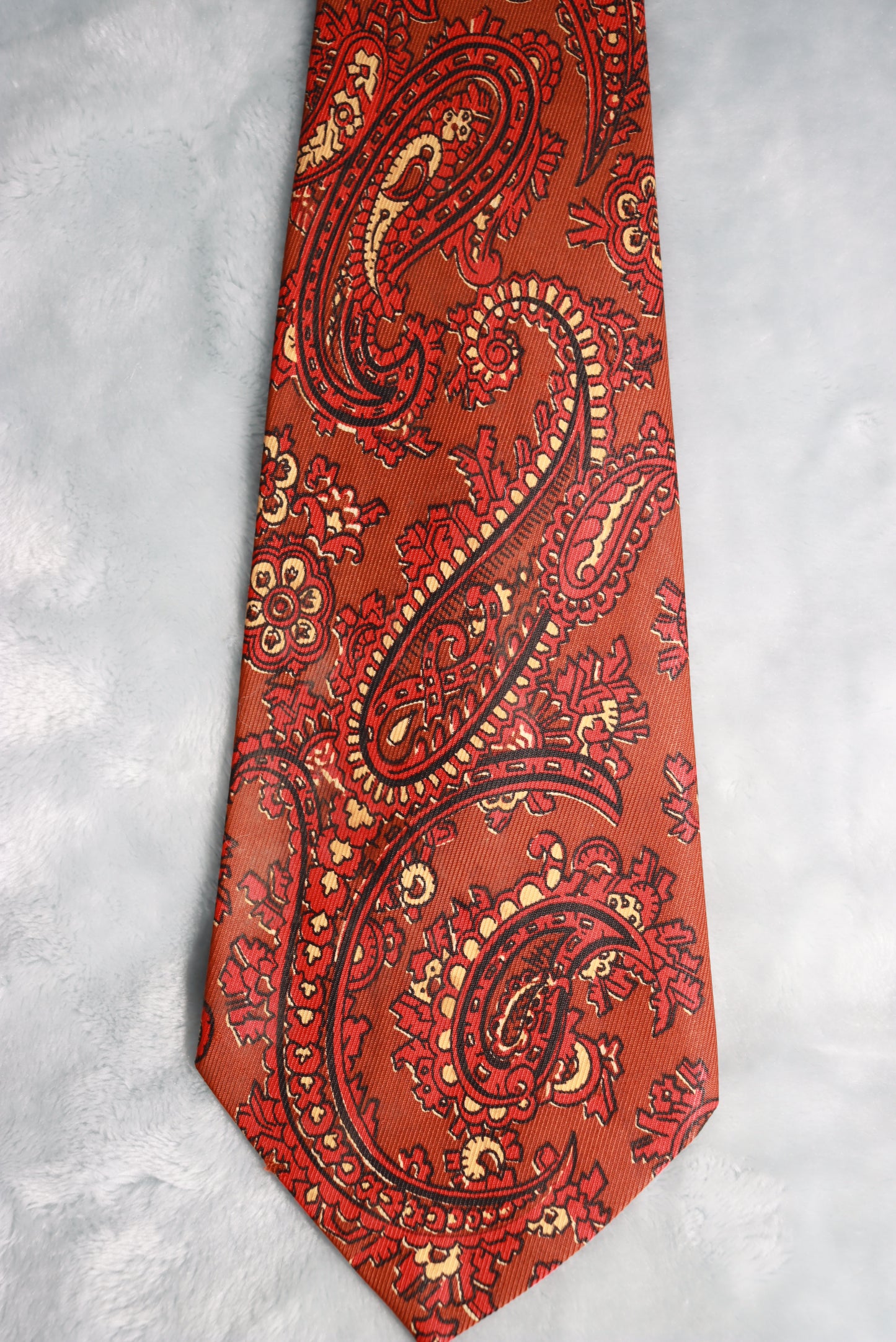 Vintage Superba Cravat The Persian Story Brown Swing Tie 1940s/50s