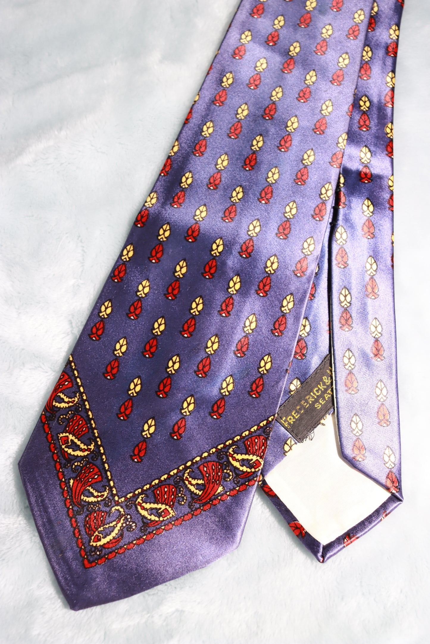 Vintage Blue Red Cream Frederick & Nelson Swing Tie 1940s/50s