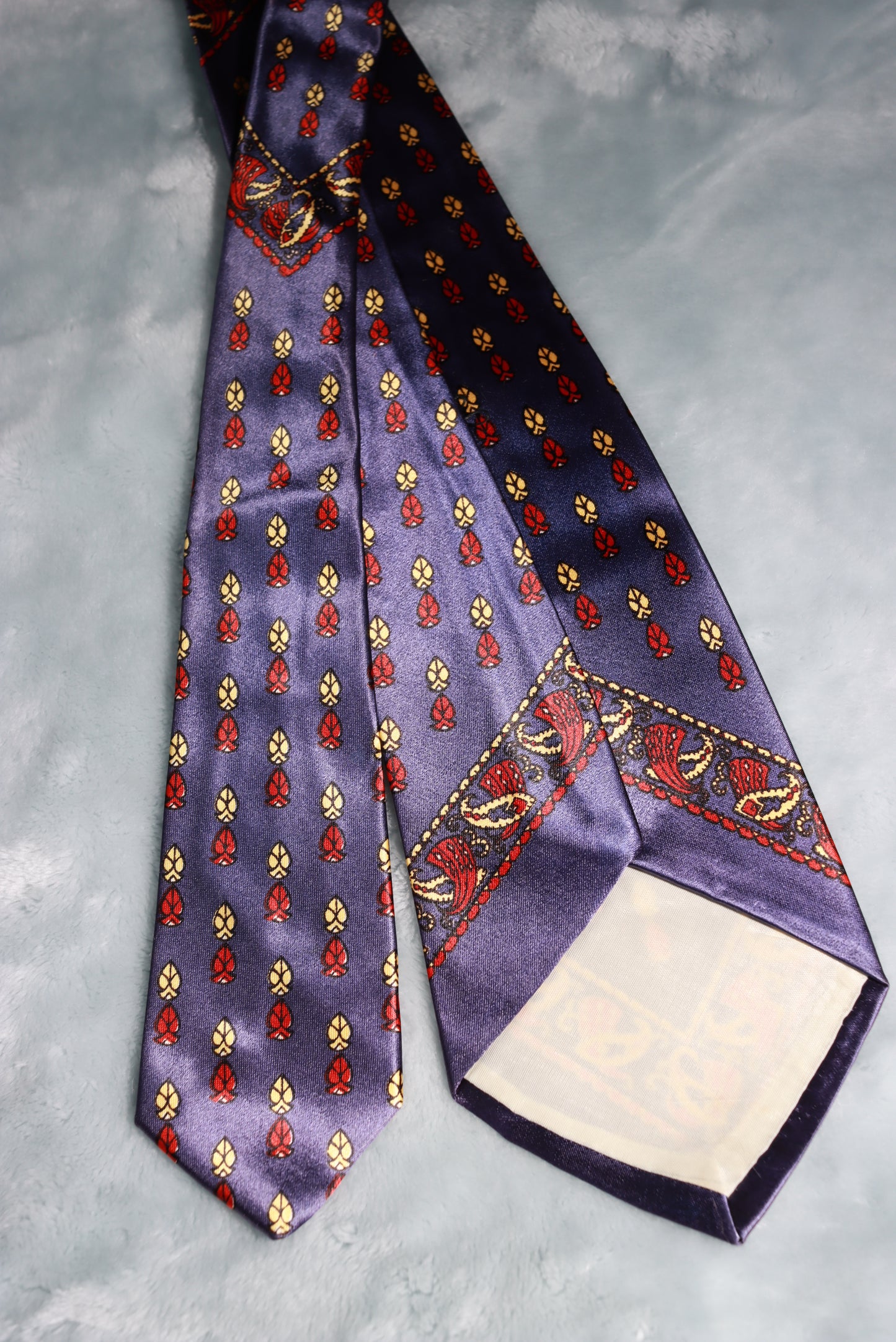 Vintage Blue Red Cream Frederick & Nelson Swing Tie 1940s/50s
