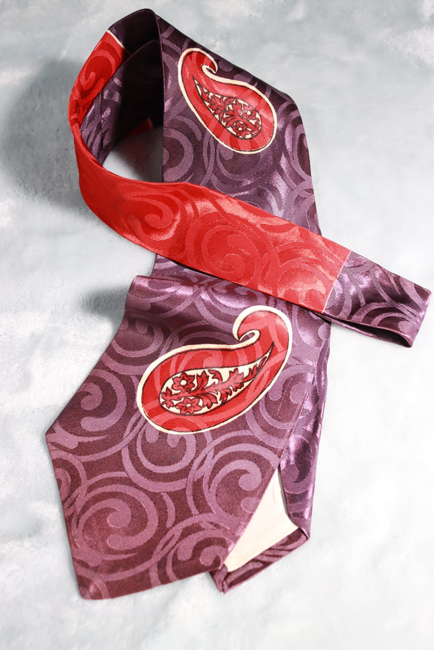 Vintage Purple and Red Paisley Patch Swing Tie 1940s/50s