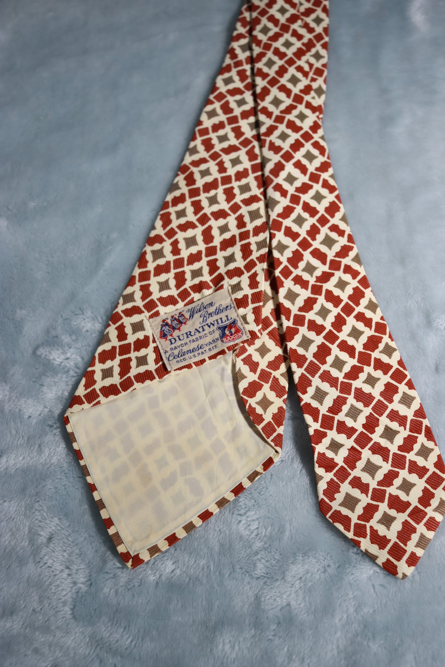 Vintage Wilson Brothers Duratwill Weave Pattern Swing Tie 1940s/50s