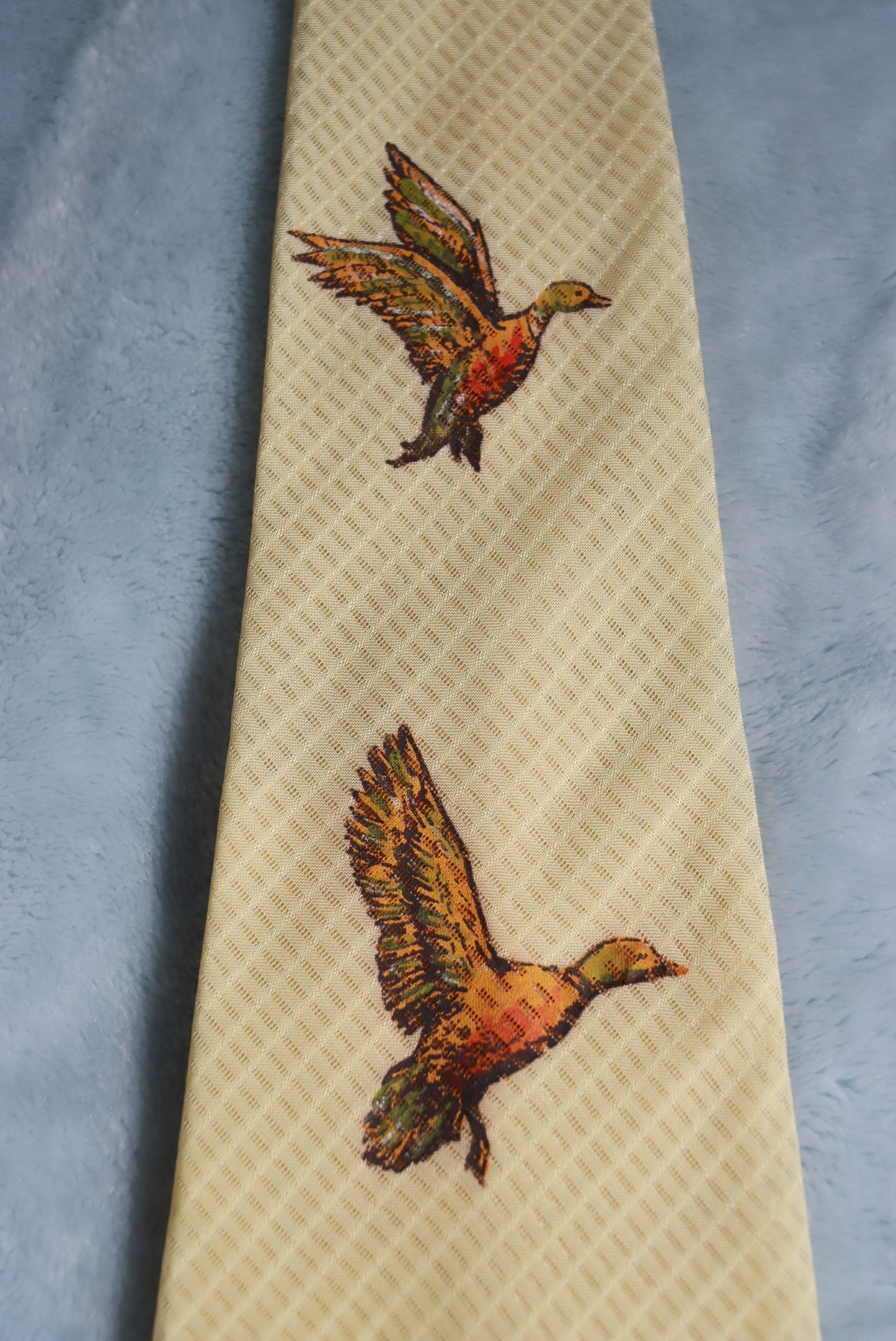Vintage Pilgrim Cravats Flying Ducks Swing Tie 1940s/50s