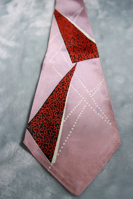 Vintage Van Heusen Triangles Swing Tie 1940s/50s