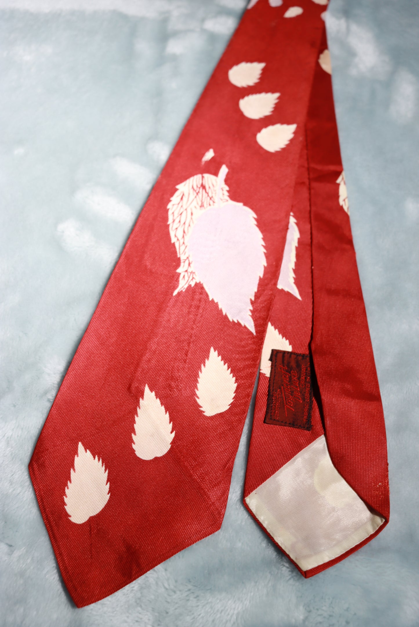 Vintage Towncraft Deluxe Leaves Swing Tie 1940s/50s