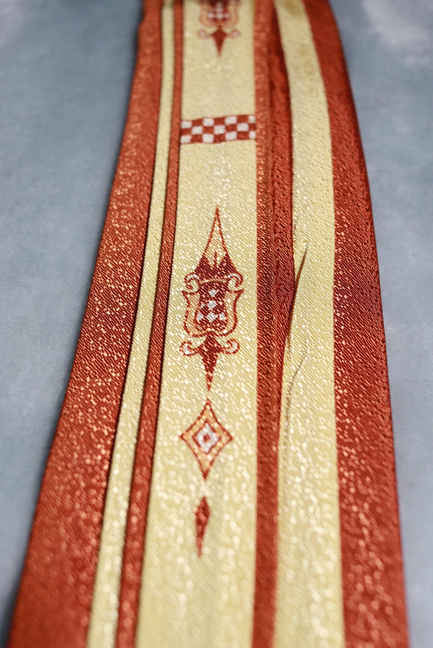 Vintage Pleated Brown and Cream Tie