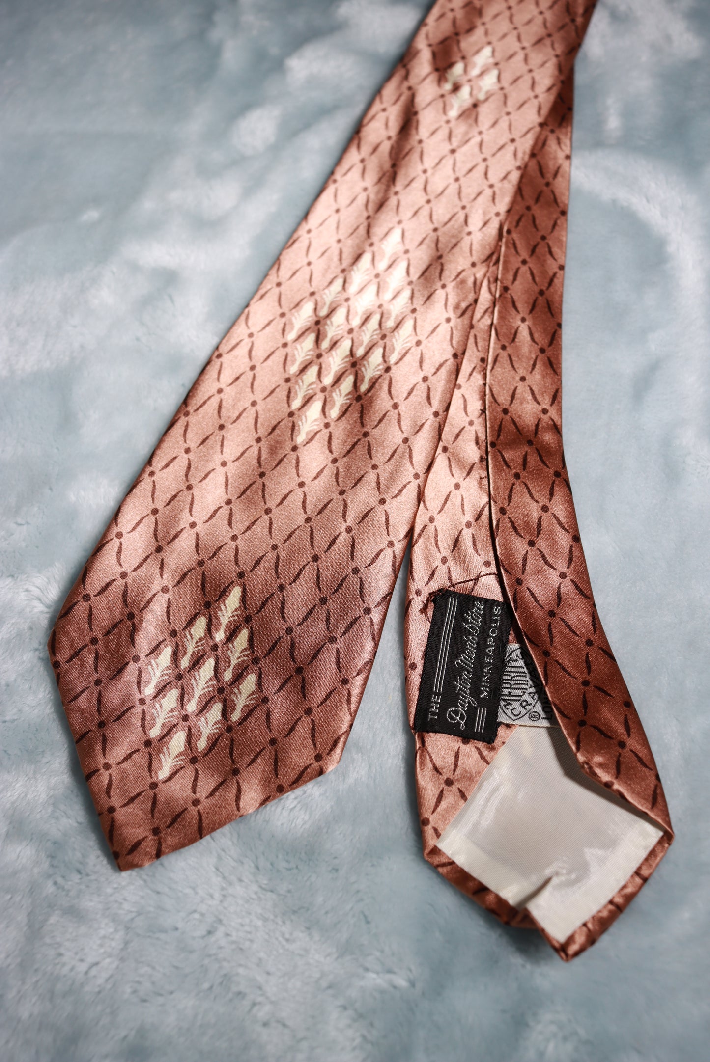 Vintage Merritt Cravats Longshire Satins All Silk Tie