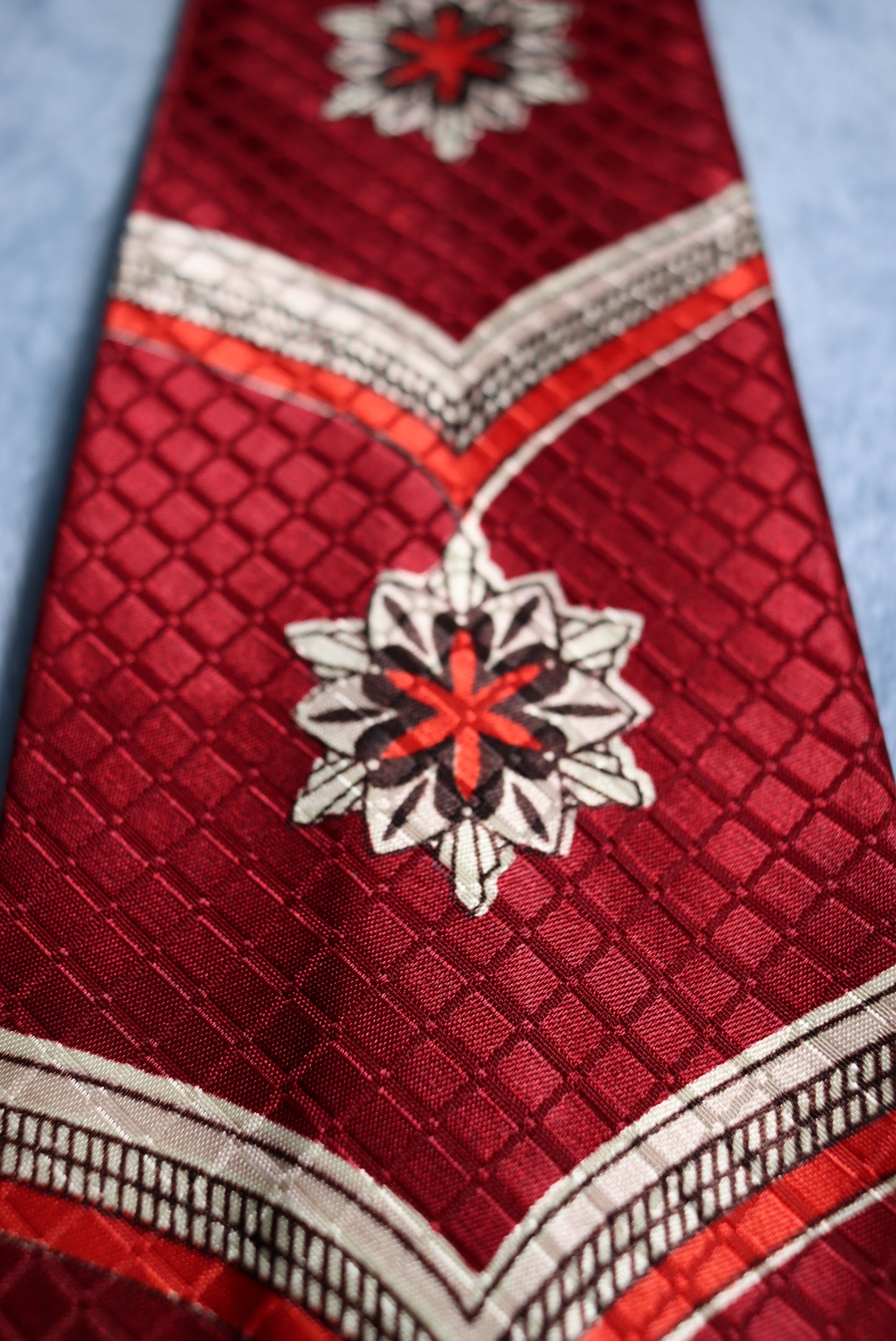 Burgundy Triple Medal Vintage Swing Tie 1940s/50s