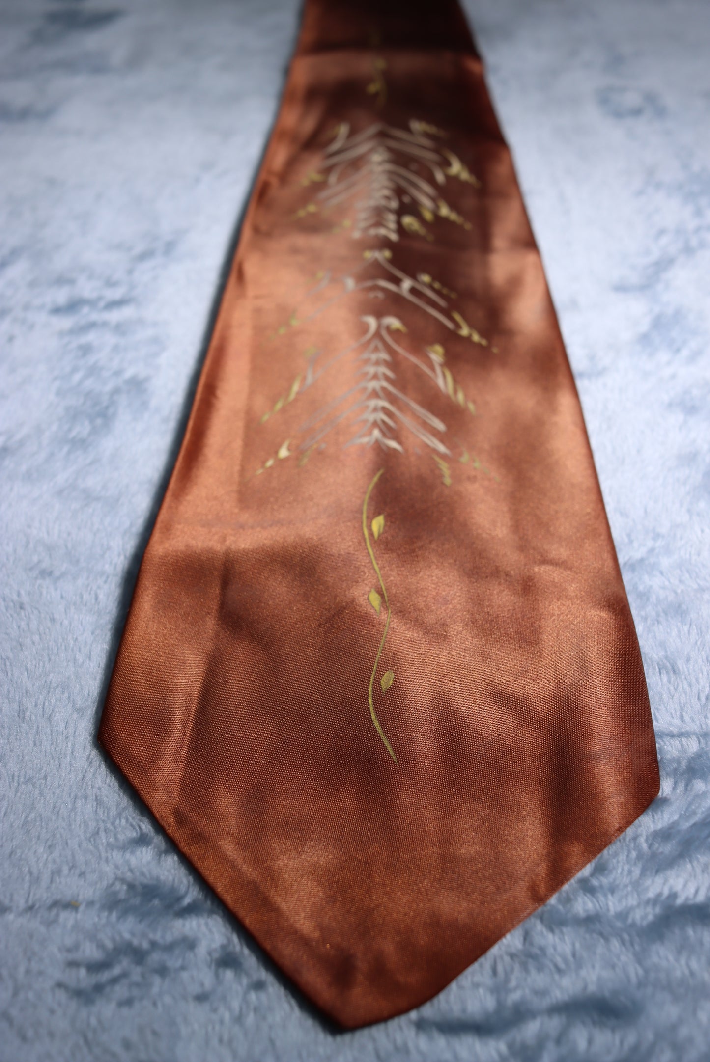 Hand Painted Brown Shiny Vintage Swing Tie 1940s/50s