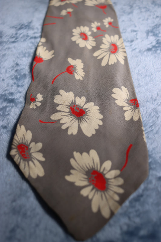 Conan Co Grey Daisy Design Vintage Swing Tie 1940s/50s