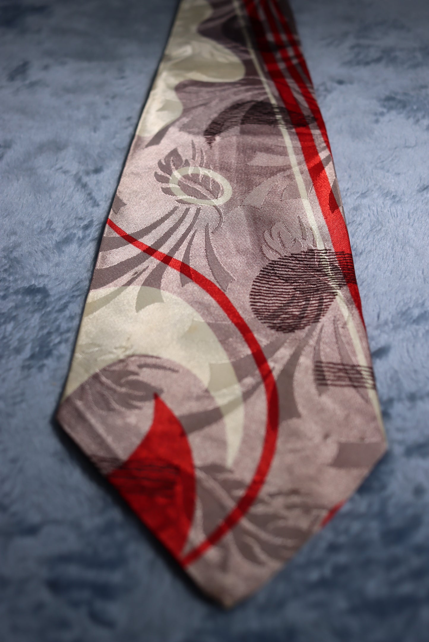 Arrow Jacquard Patterned Vintage Swing Tie 1940s/50s