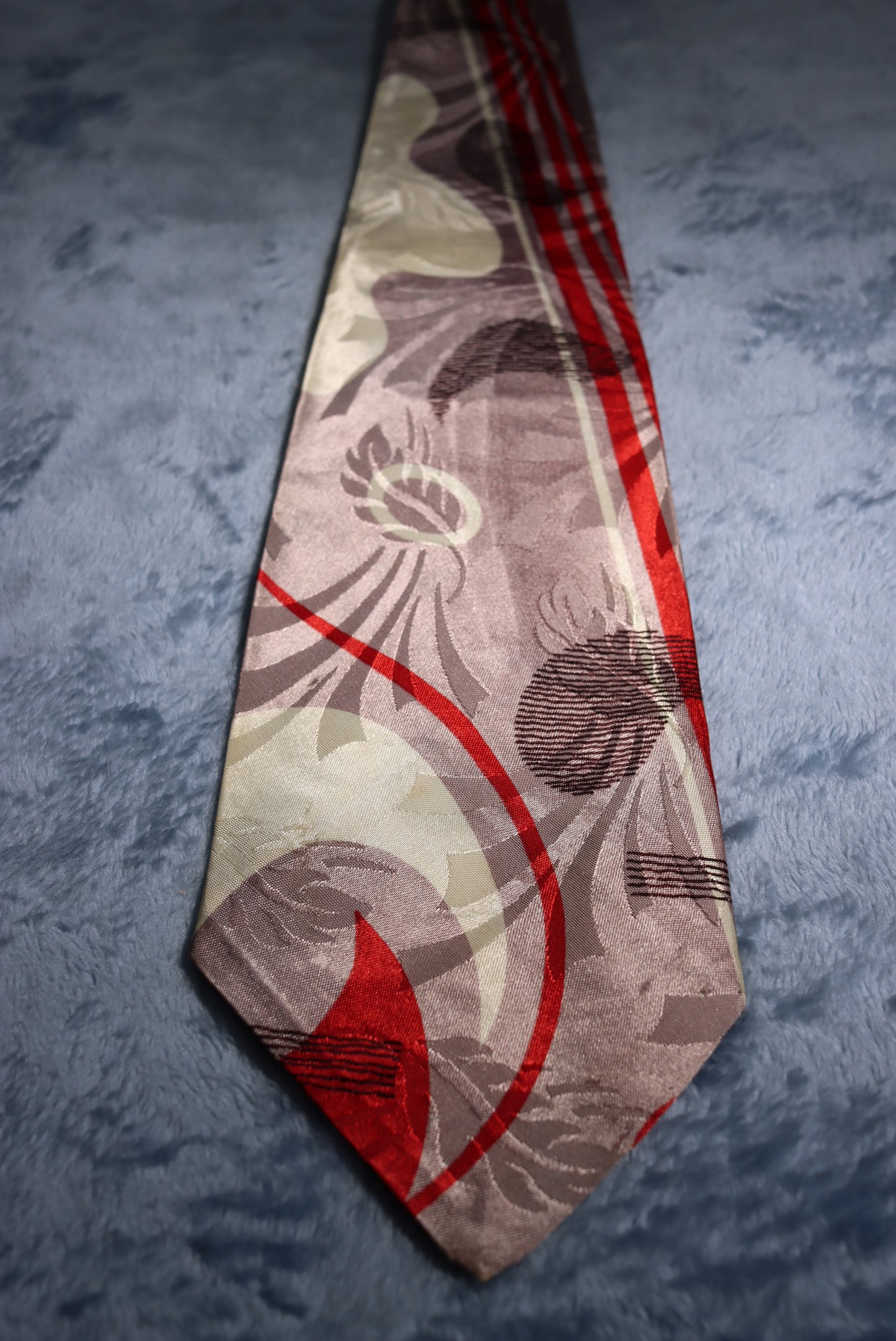 Arrow Jacquard Patterned Vintage Swing Tie 1940s/50s