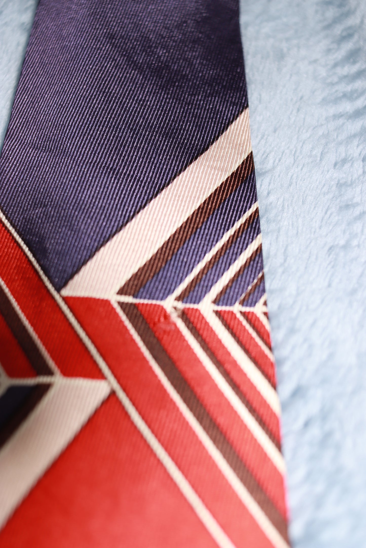 Bold Blue and Red Vintage Tie 1940s/50s