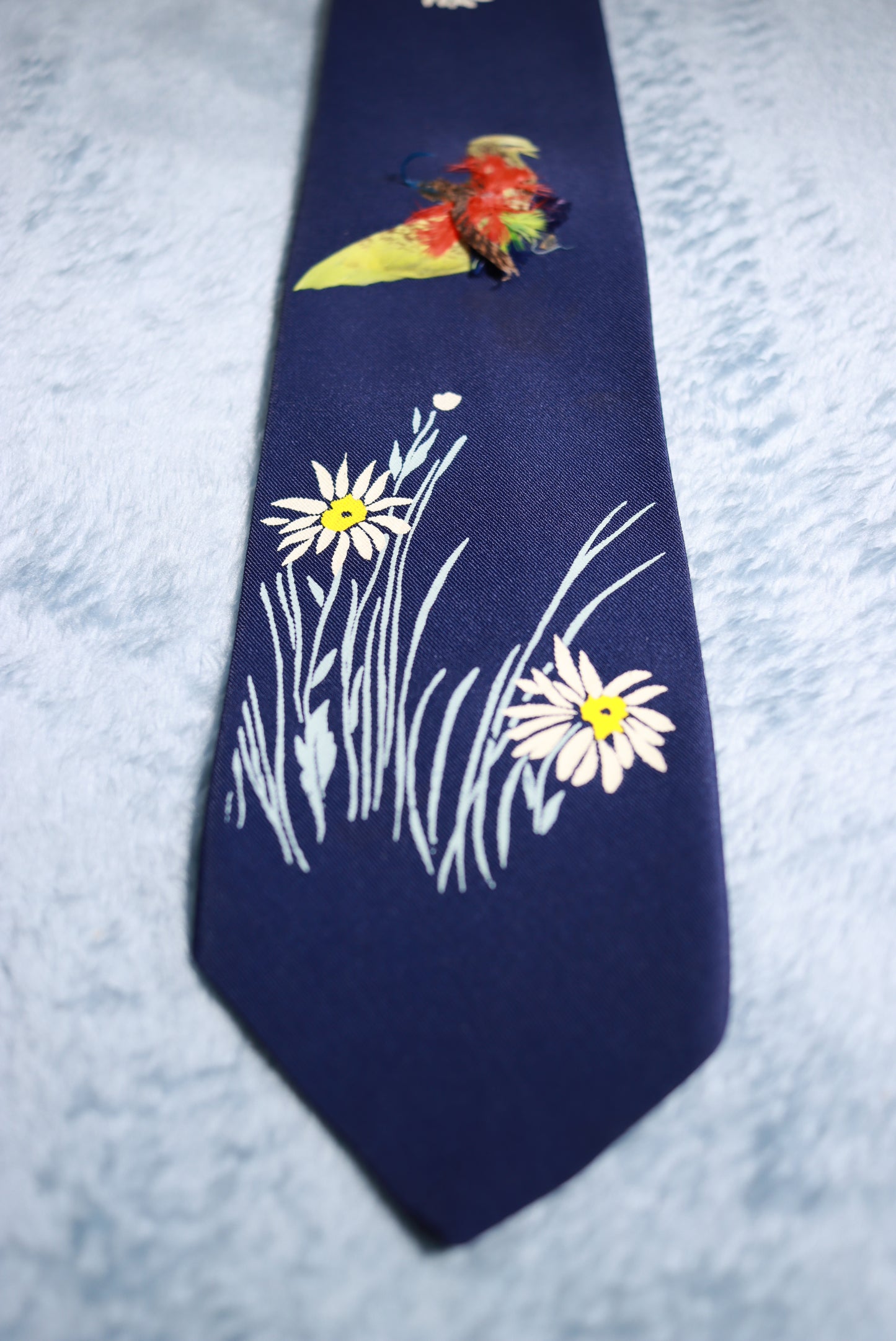 Pilgrim Blue Daisies & Feathered Bird Vintage Tie 1940s/50s