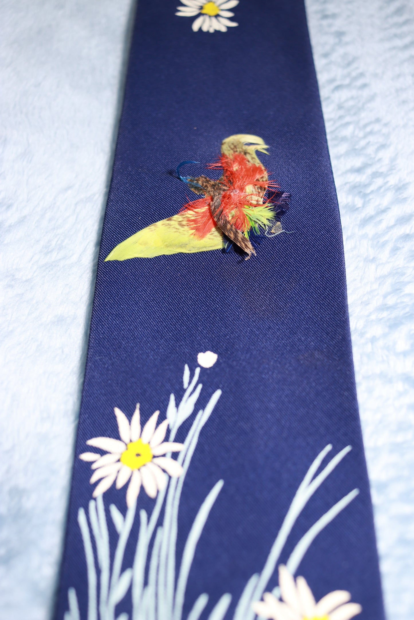 Pilgrim Blue Daisies & Feathered Bird Vintage Tie 1940s/50s