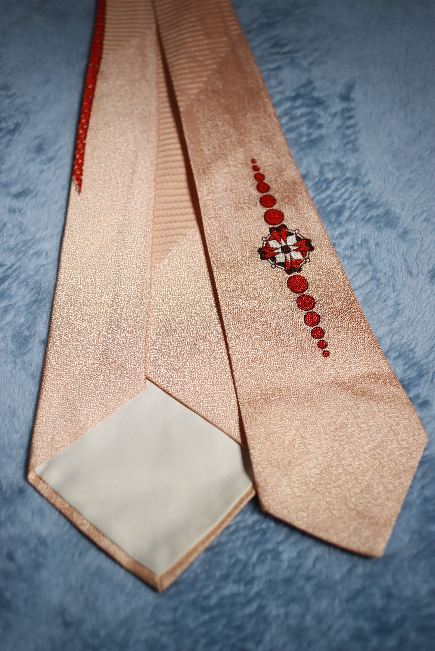 Pelham Cravat Pale Apricot Vintage Tie 1940s/50s