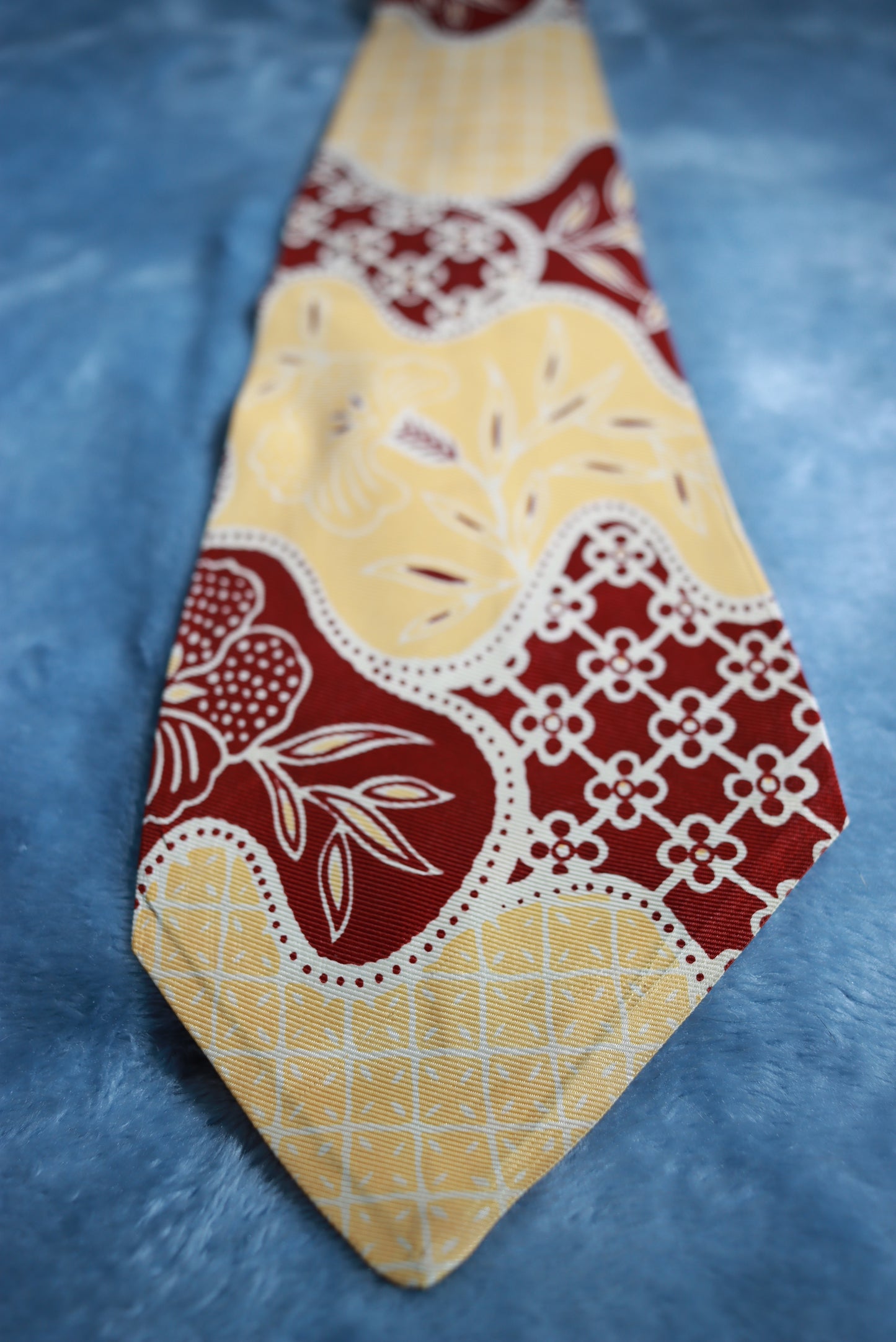 Vintage Croydon Cravat Burgundy and Custard Swing Tie 1940s/50s