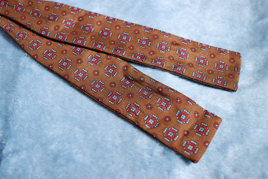 Vintage Silk Paddle Brown Repeat Pattern Bow Tie