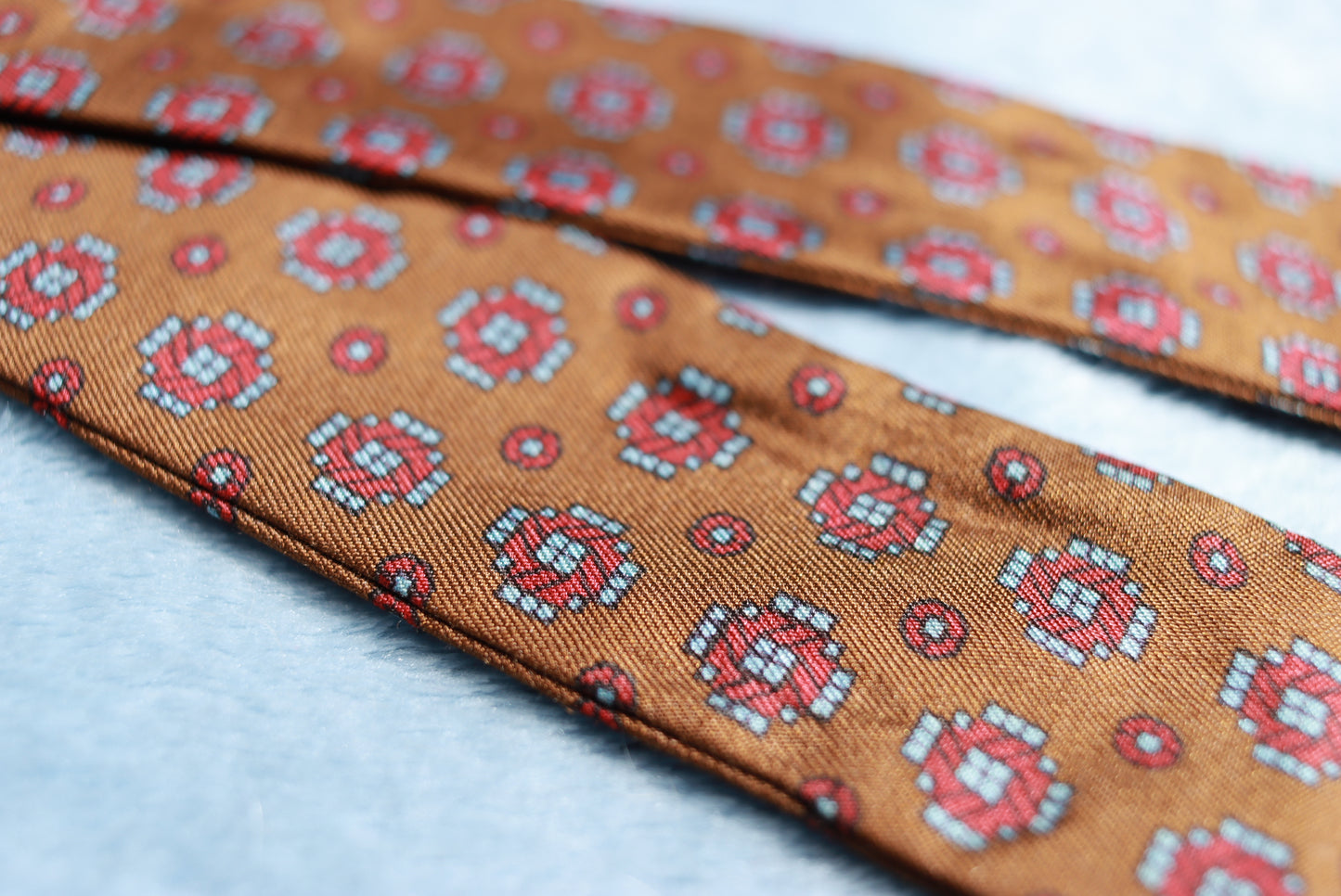Vintage Silk Paddle Brown Repeat Pattern Bow Tie