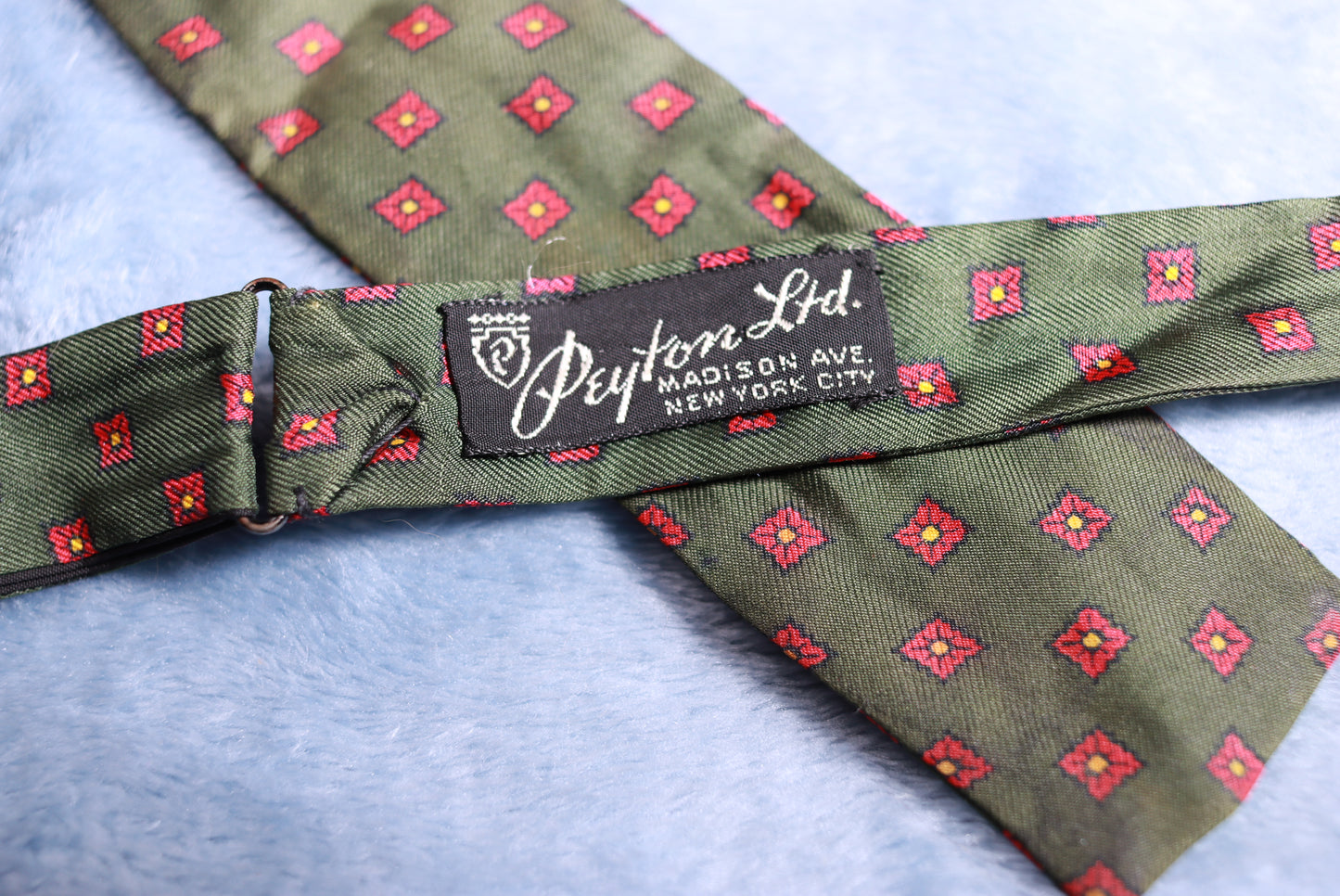 Vintage Peyton Ltd Dark Green Paddle Bow Tie