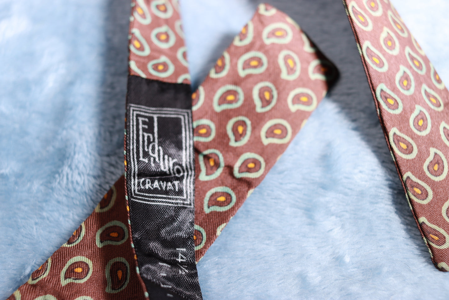 Vintage Enduro Cravat Brown Paddle Bow Tie