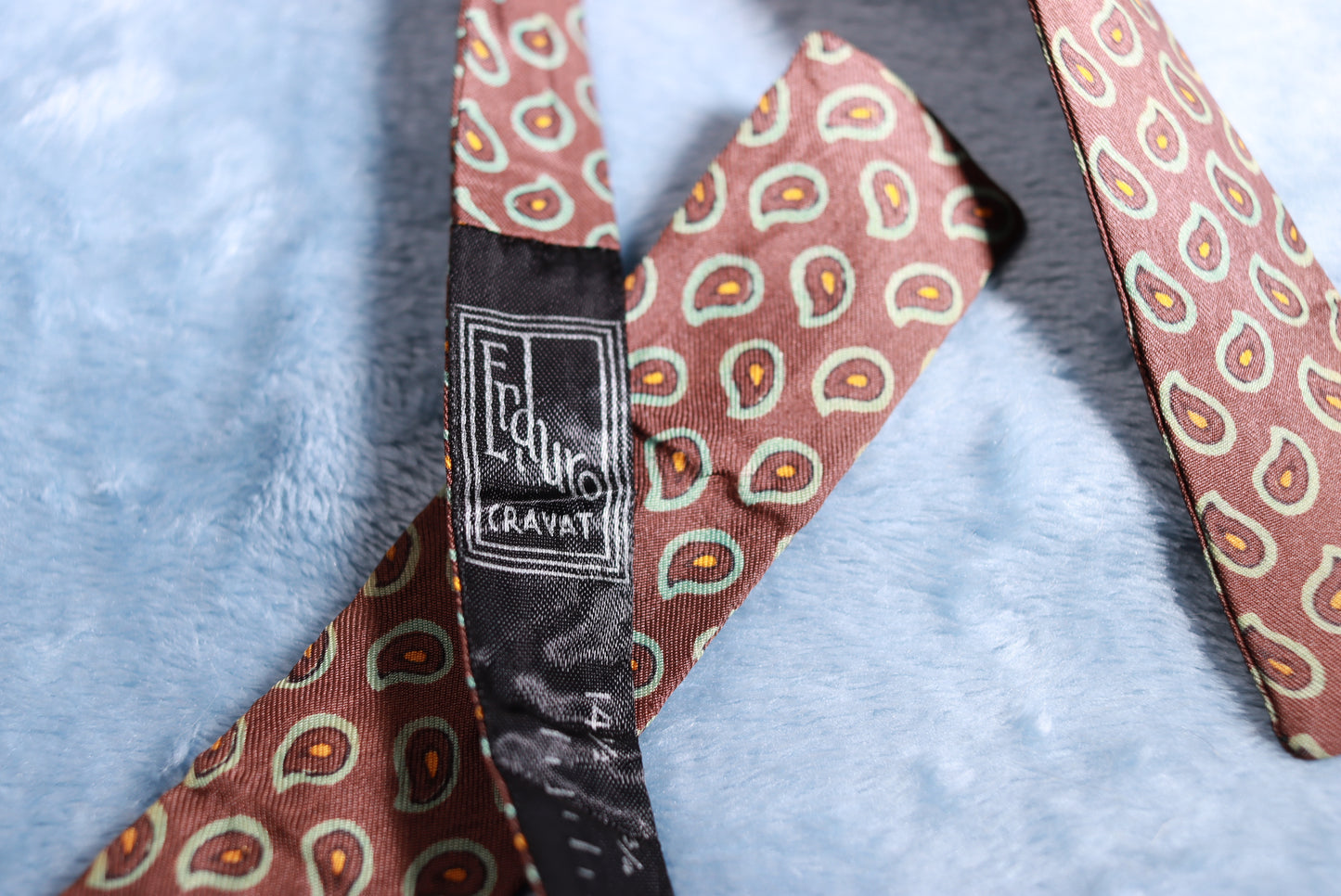Vintage Enduro Cravat Brown Paddle Bow Tie