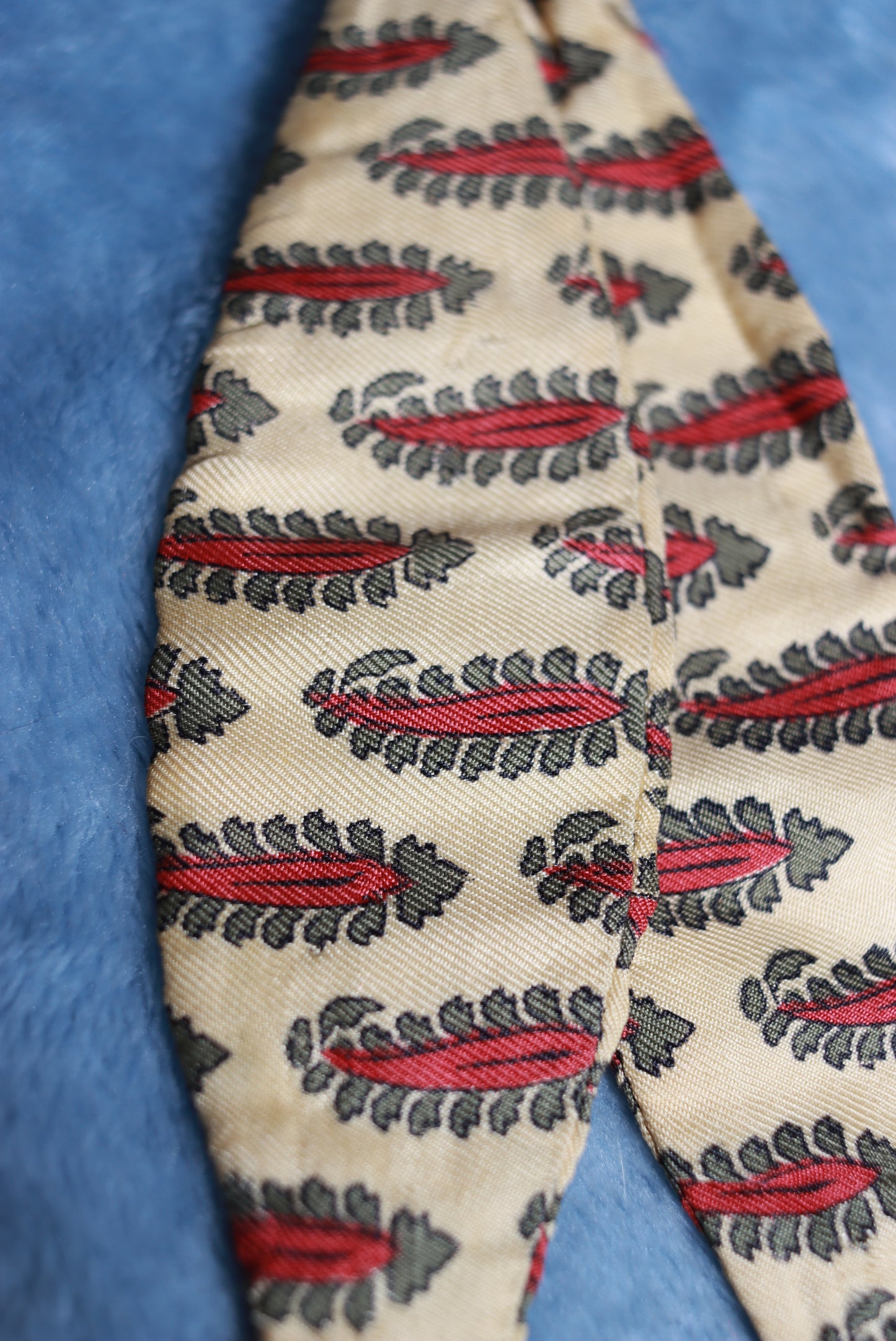 Vintage Liberty Narrow Thistle end Individual Paisley Bow Tie