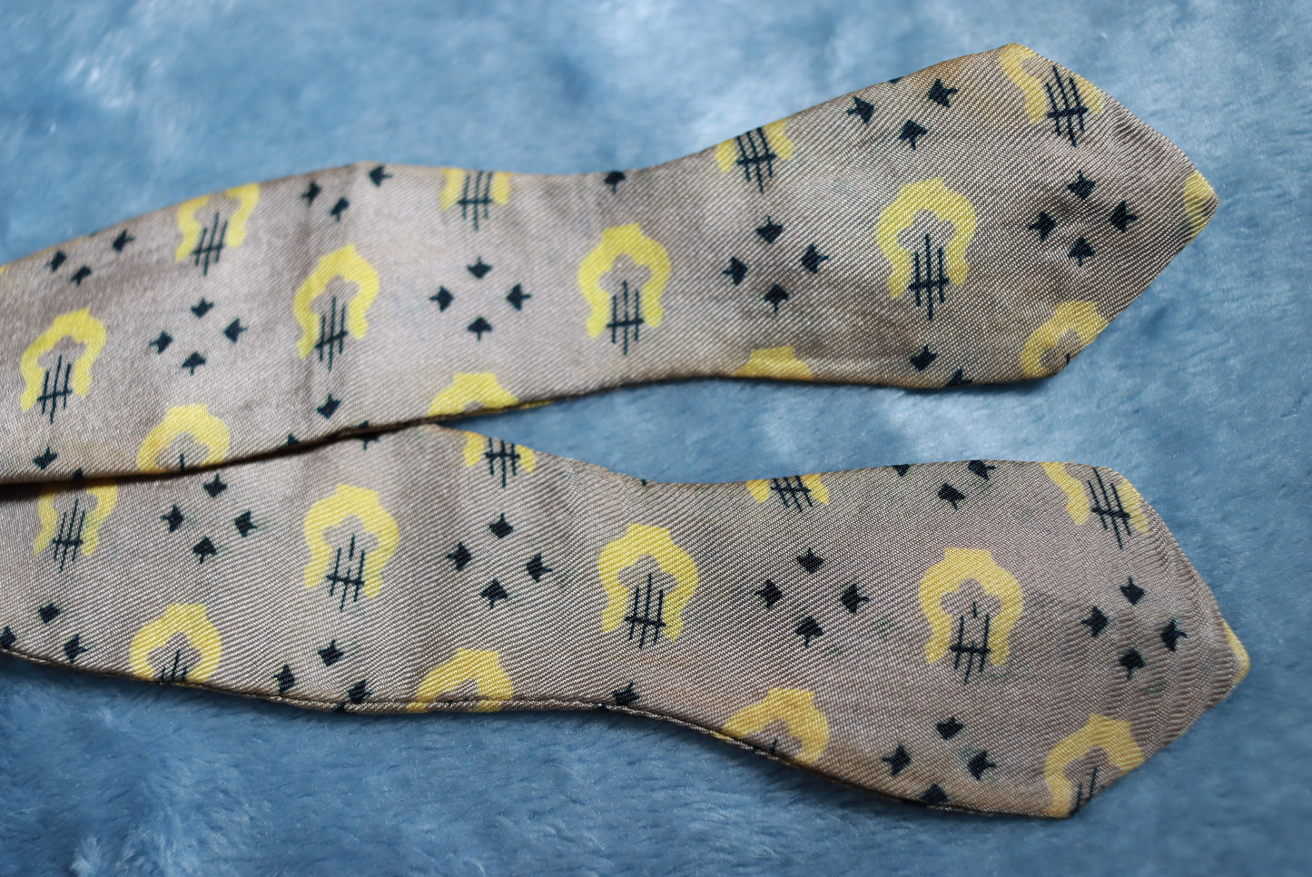 Vintage Grey and Yellow Narrow Thistle Bow Tie