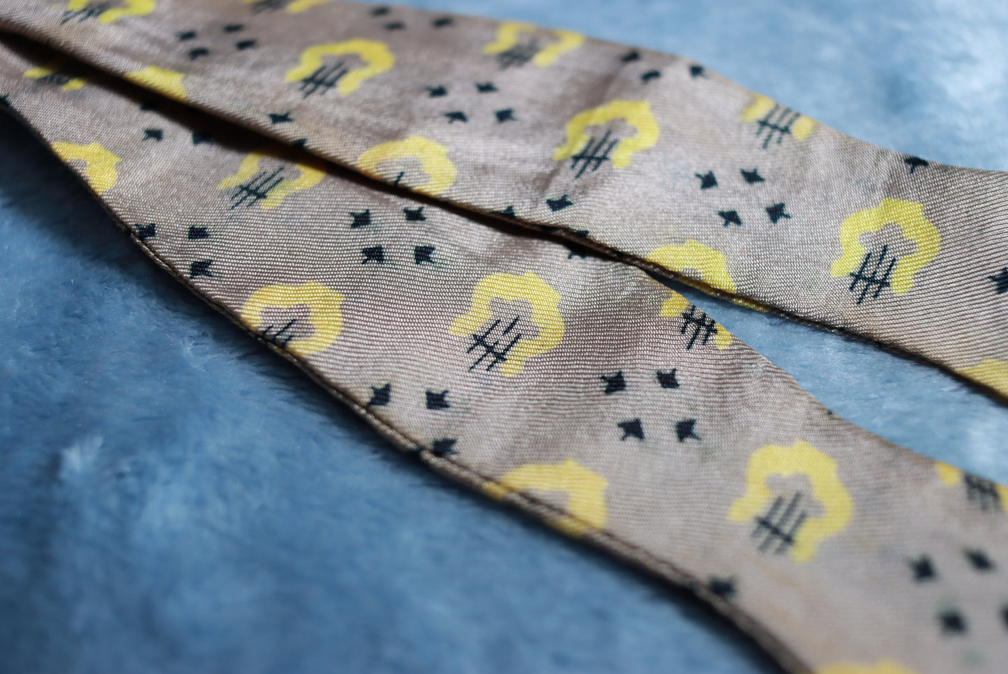 Vintage Grey and Yellow Narrow Thistle Bow Tie