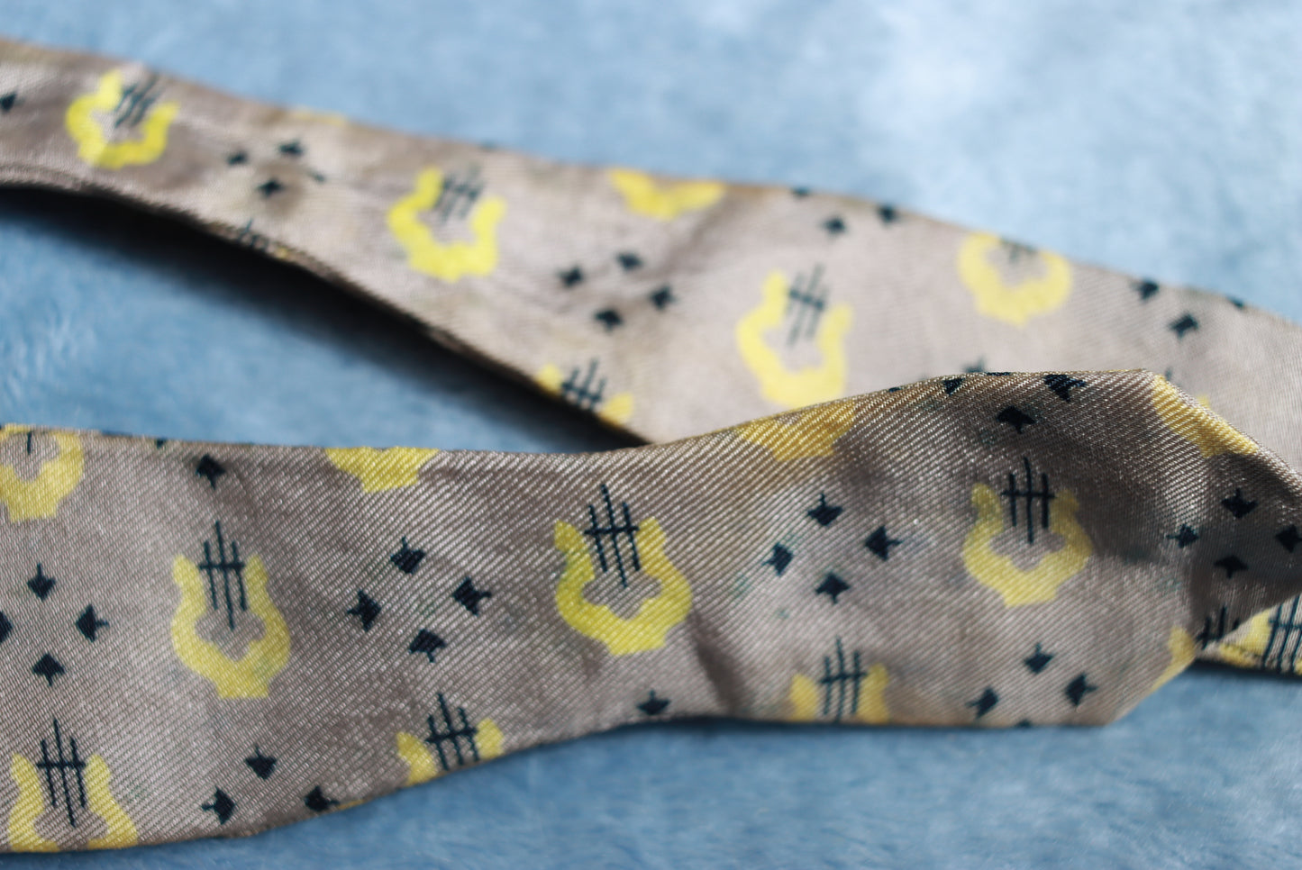 Vintage Grey and Yellow Narrow Thistle Bow Tie