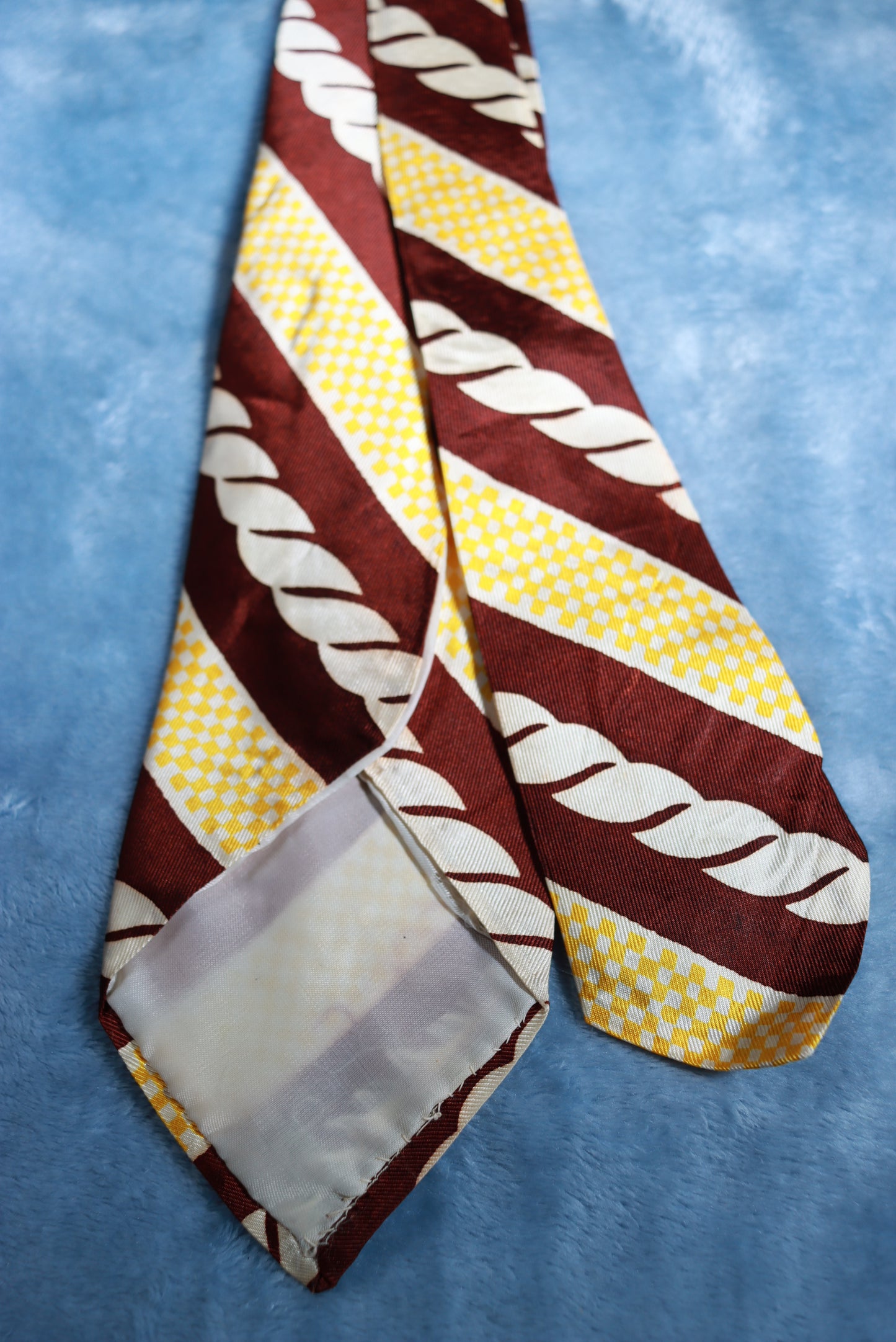 Vintage Damon Gold Brown Cream Swing Tie 1940s/50s