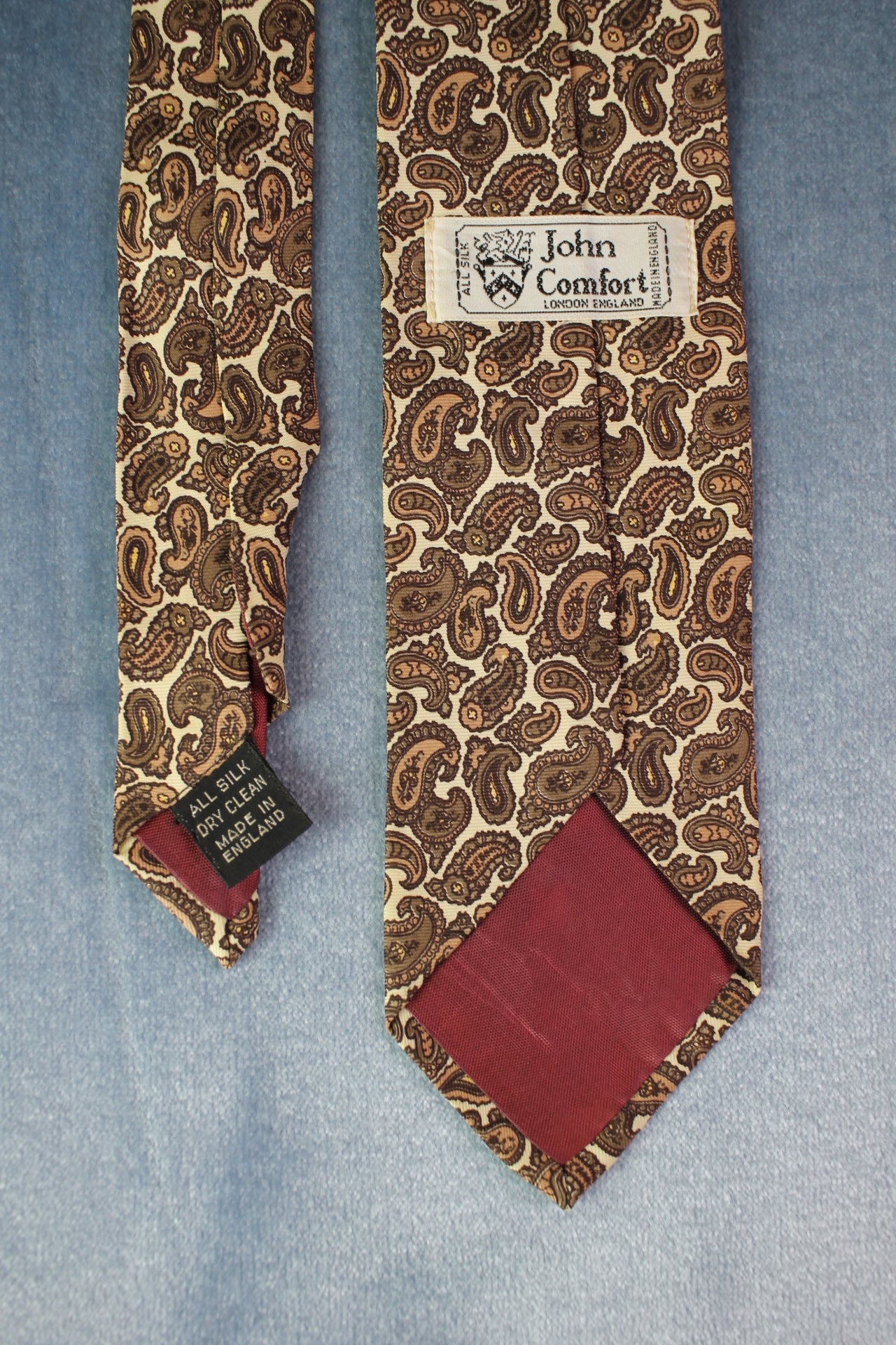 Vintage 1960s John Comfort all silk 2 tones browns paisley skinny tie