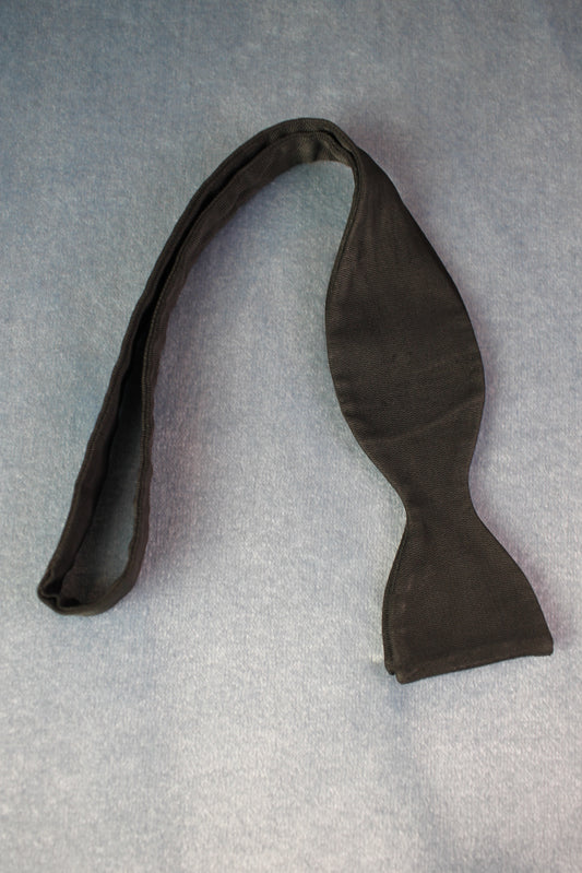 Vintage self tie thistle end classic black bow tie