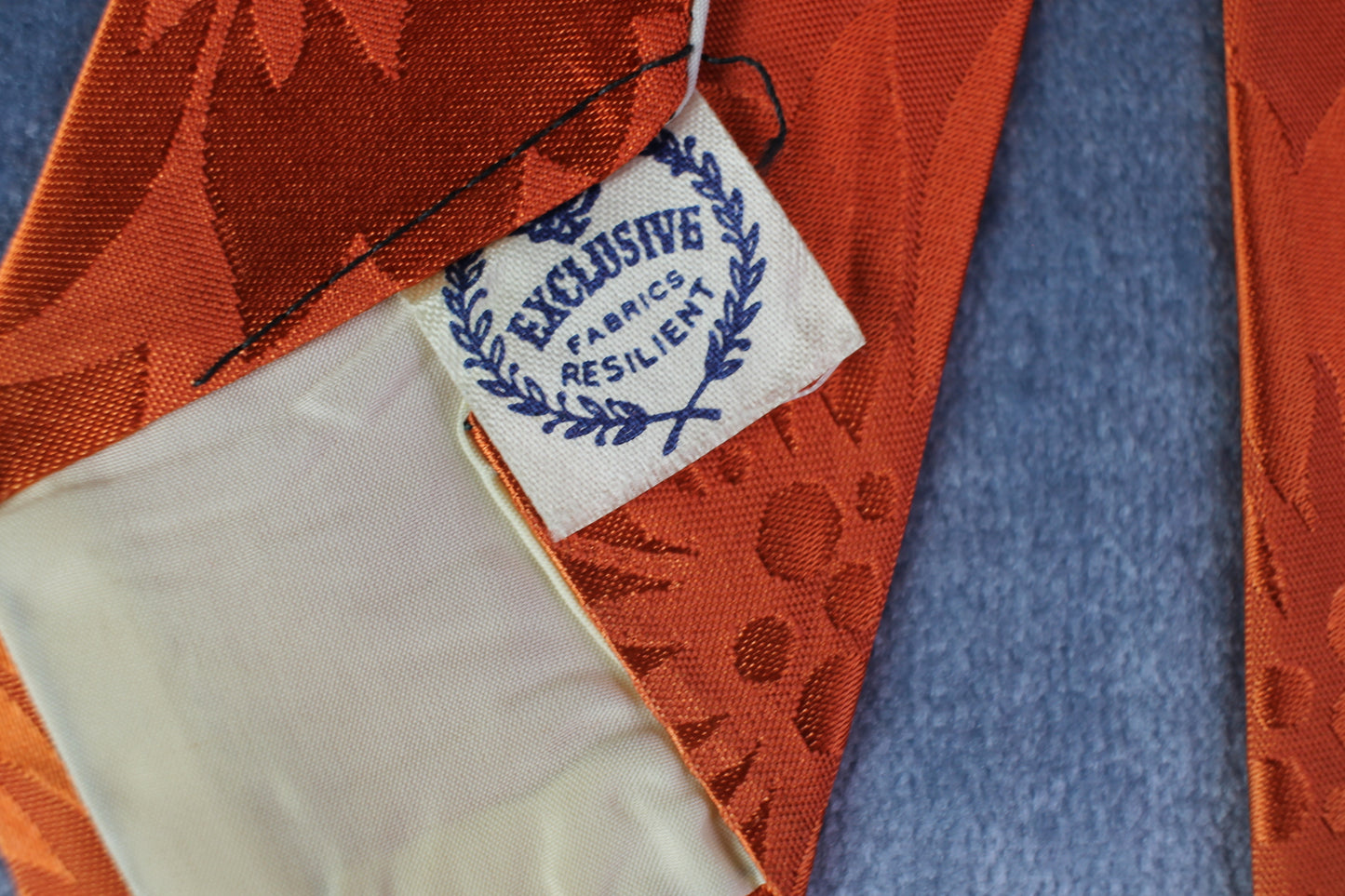 Vintage Exclusive 1940s/50s floral burnt orange jacquard swing tie