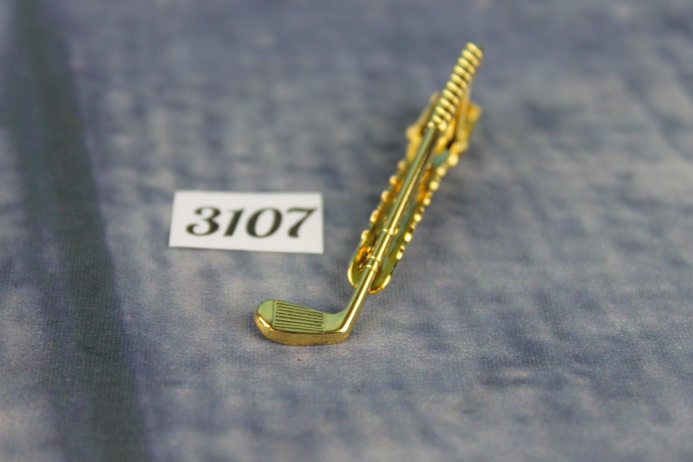 Gold Metal Tie Clip Golf Club